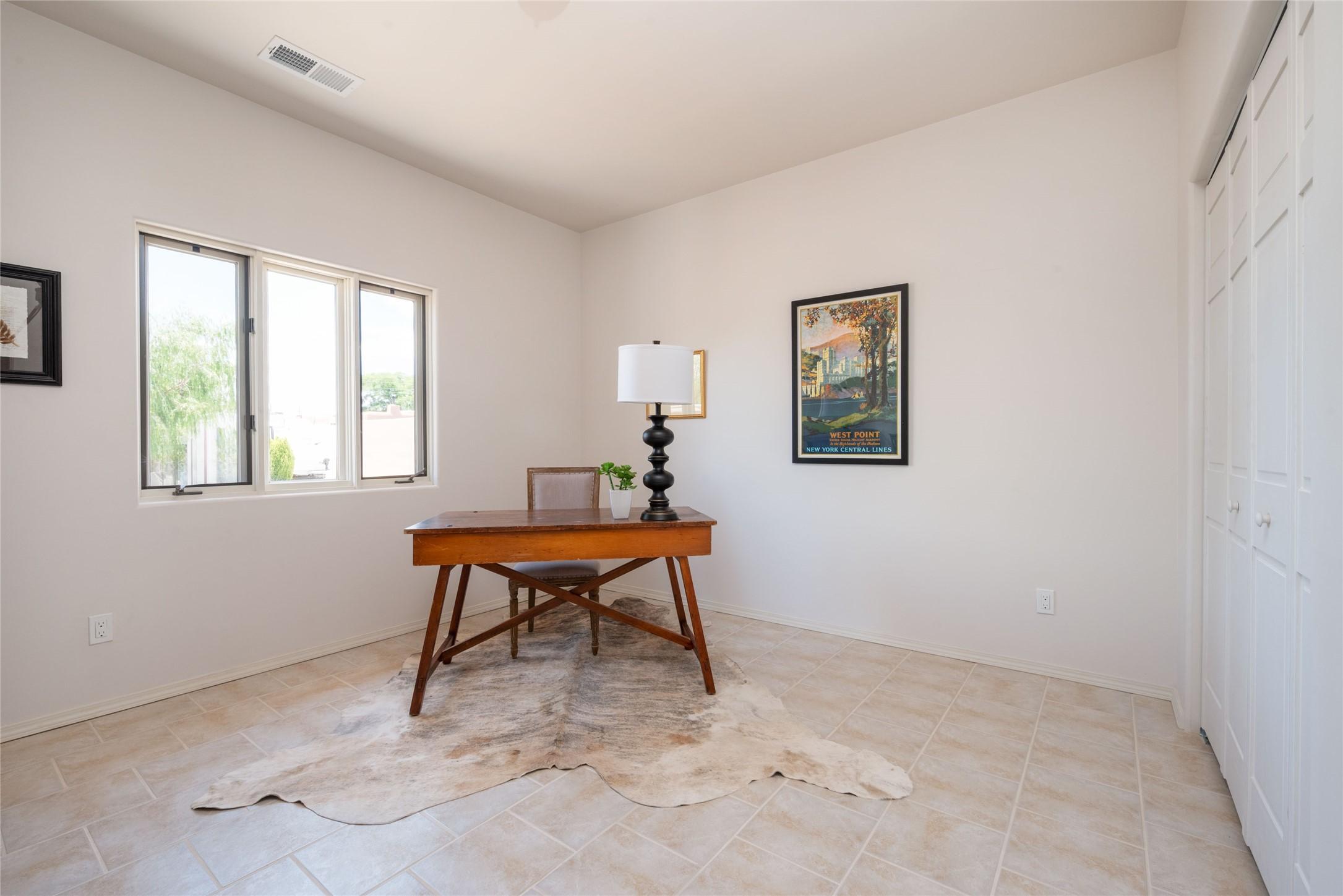 Santa Fe, New Mexico, 87507, United States, 3 Bedrooms Bedrooms, ,2 BathroomsBathrooms,Residential,For Sale,1877407