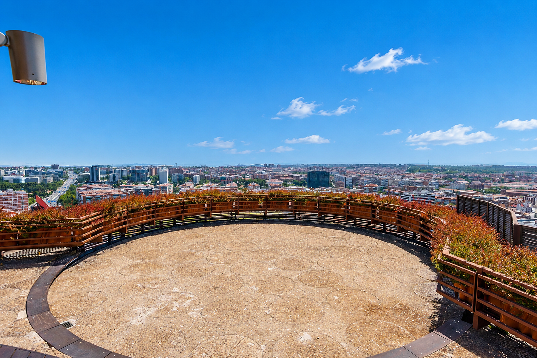  Flat to renovate with pool in Torres Blancas building, Chamartín - 物件實景