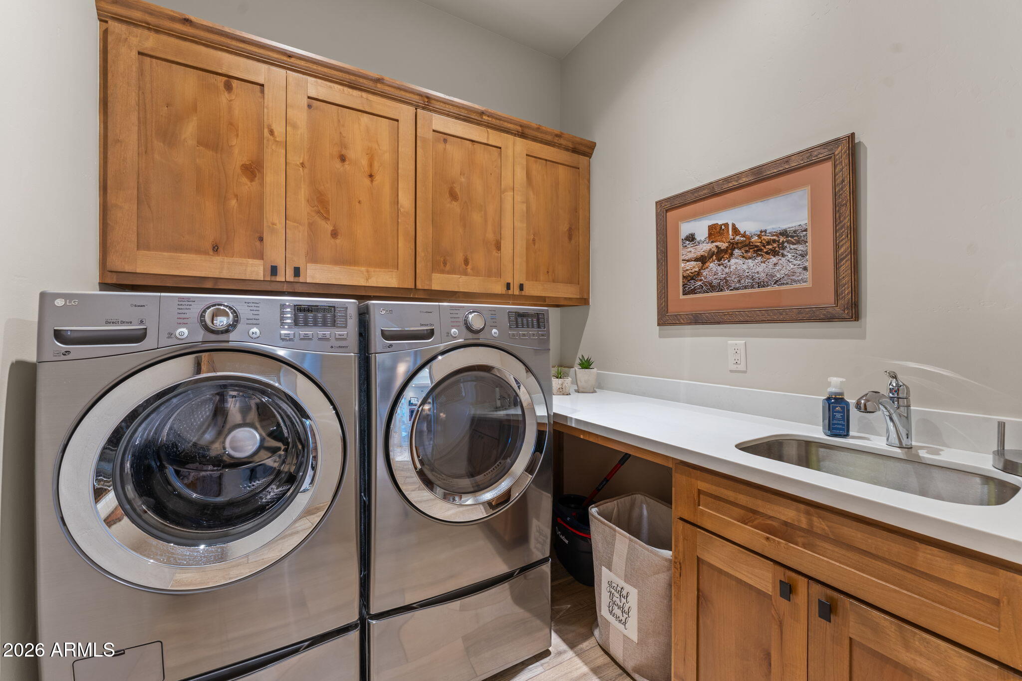 Wickenburg, Arizona, 85390, United States, 3 Bedrooms Bedrooms, ,3 BathroomsBathrooms,Residential,For Sale,2010369