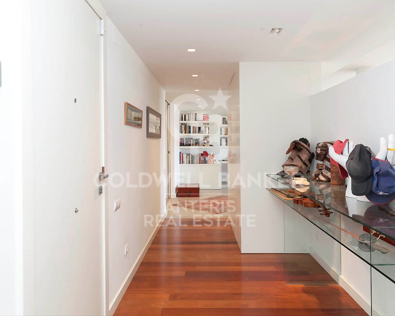 Barcelona, Barcelona, Ciutat Vella Barcelona, Barc, Barcelona, Catalonia, ES, 3 Bedrooms Bedrooms, ,3 BathroomsBathrooms,Residential,For Sale,Barcelona, Barcelona, Ciutat Vella Barcelona, Barc,1670294