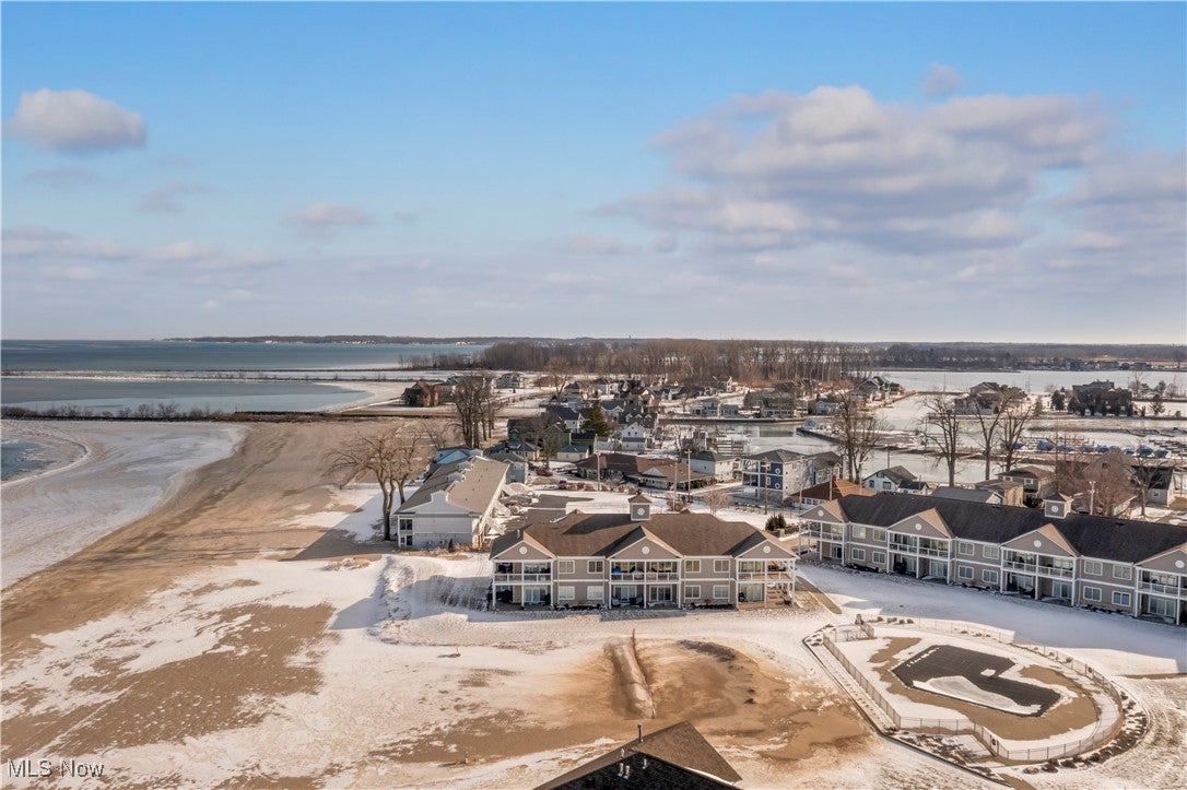 Port Clinton, Ohio, 43452, United States, 2 Bedrooms Bedrooms, ,2 BathroomsBathrooms,Residential,For Sale,2011320