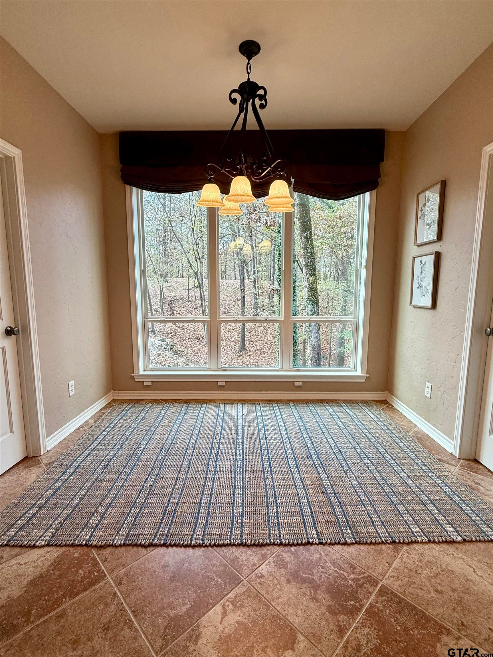 Pittsburg, Texas, 75686, United States, 4 Bedrooms Bedrooms, ,3 BathroomsBathrooms,Residential,For Sale,2001742