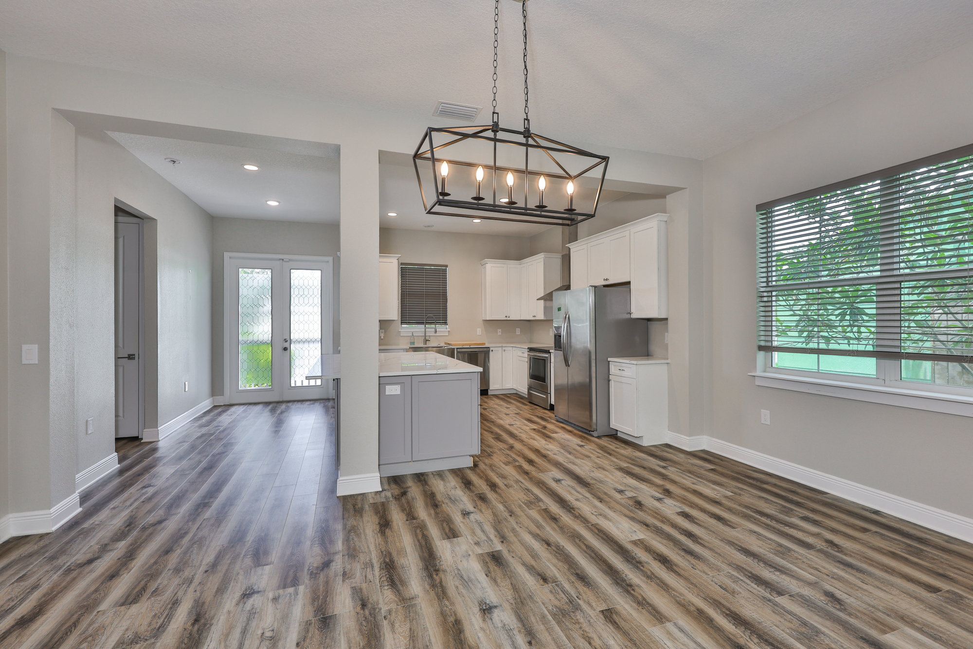Tampa, Florida, 33603, United States, 3 Bedrooms Bedrooms, ,3 BathroomsBathrooms,Residential,For Sale,1855580