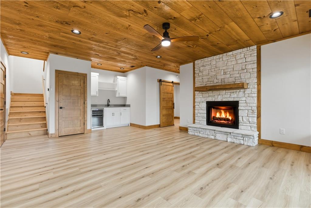 Morganton, Georgia, 30560, United States, 3 Bedrooms Bedrooms, ,4 BathroomsBathrooms,Residential,For Sale,2037777