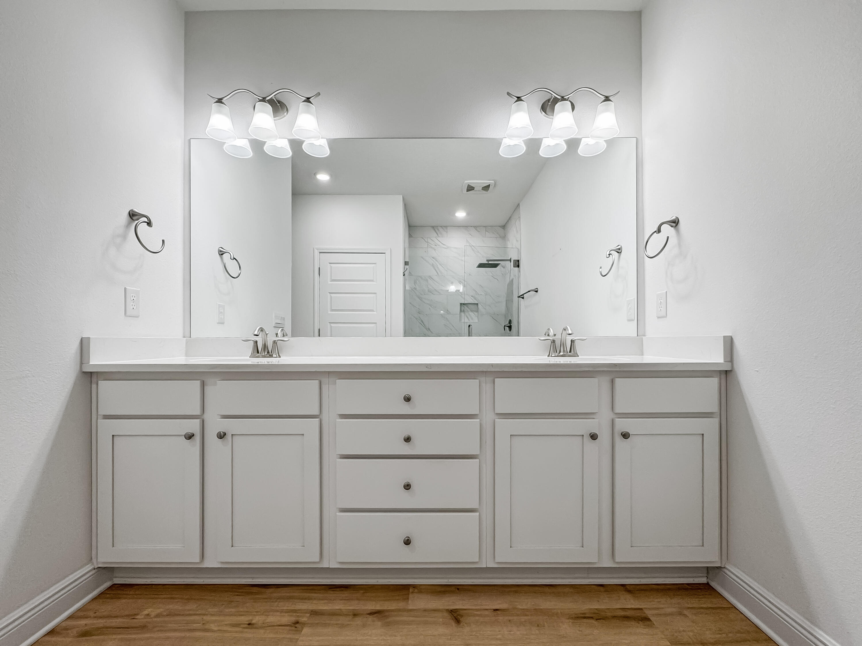 Santa Rosa Beach, Florida, 32459, United States, 4 Bedrooms Bedrooms, ,2 BathroomsBathrooms,Residential,For Sale,1998486