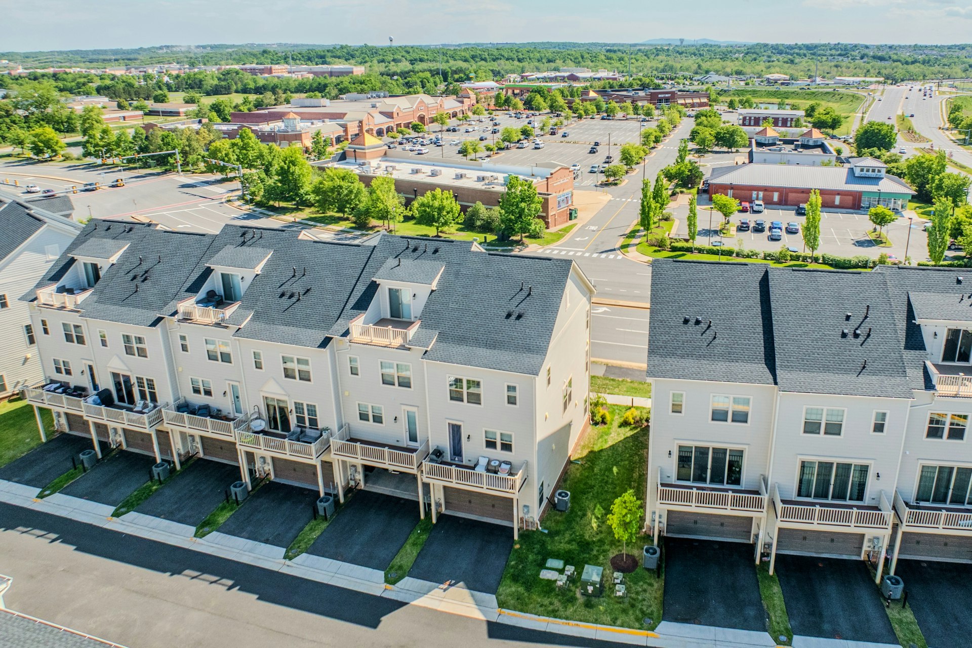 813 Sawback Square NE, Leesburg, VA, 20176 - 物件實景