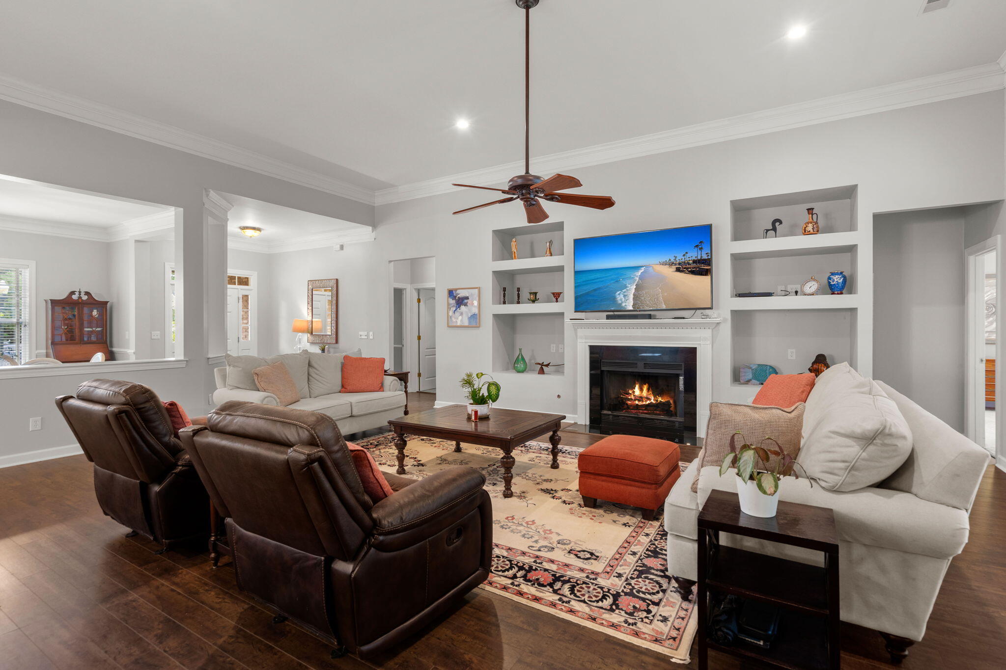 Mount Pleasant, South Carolina, 29466, United States, 4 Bedrooms Bedrooms, ,4 BathroomsBathrooms,Residential,For Sale,1827956