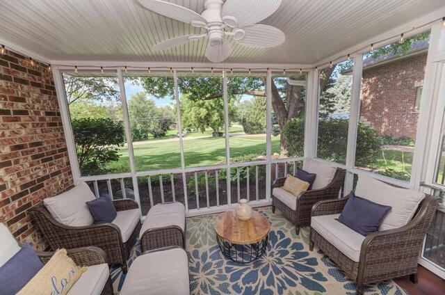 Medinah, Illinois, 60157, United States, 4 Bedrooms Bedrooms, ,4 BathroomsBathrooms,Residential,For Sale,1975518