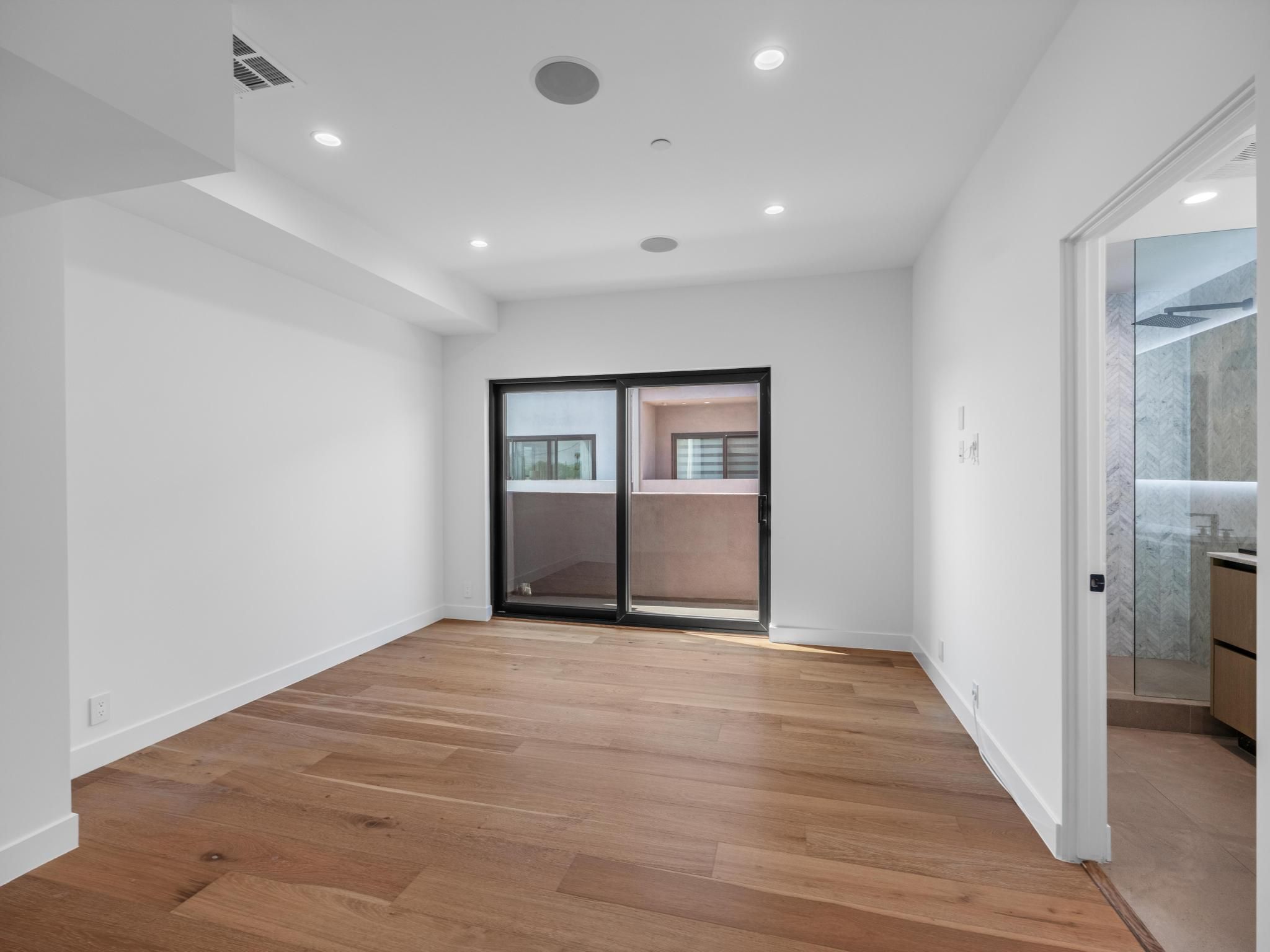  5623 Murray Lane, Los Angeles, CA 90016 - 物件實景