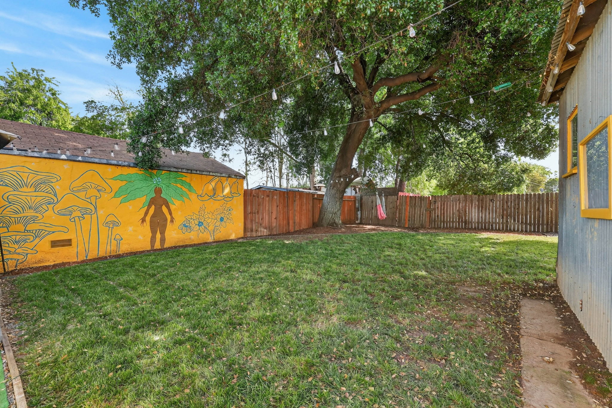  3541 38th Street, Sacramento, CA 95817 - 物件實景