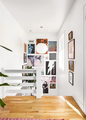 Florence, Alabama, 35630, United States, 4 Bedrooms Bedrooms, ,4 BathroomsBathrooms,Residential,For Sale,1988218