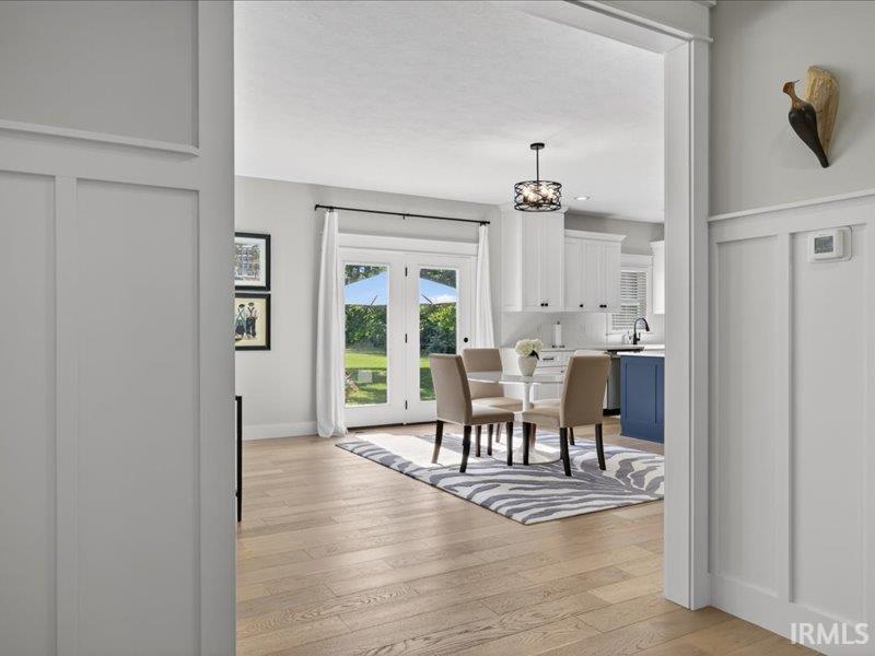 Bloomington, Indiana, 47404, United States, 4 Bedrooms Bedrooms, ,3 BathroomsBathrooms,Residential,For Sale,2049125