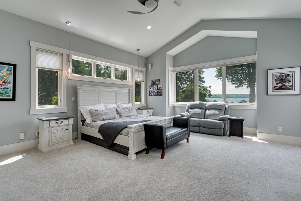 Sturgeon Bay, Wisconsin, 54235, United States, 3 Bedrooms Bedrooms, ,5 BathroomsBathrooms,Residential,For Sale,1941719