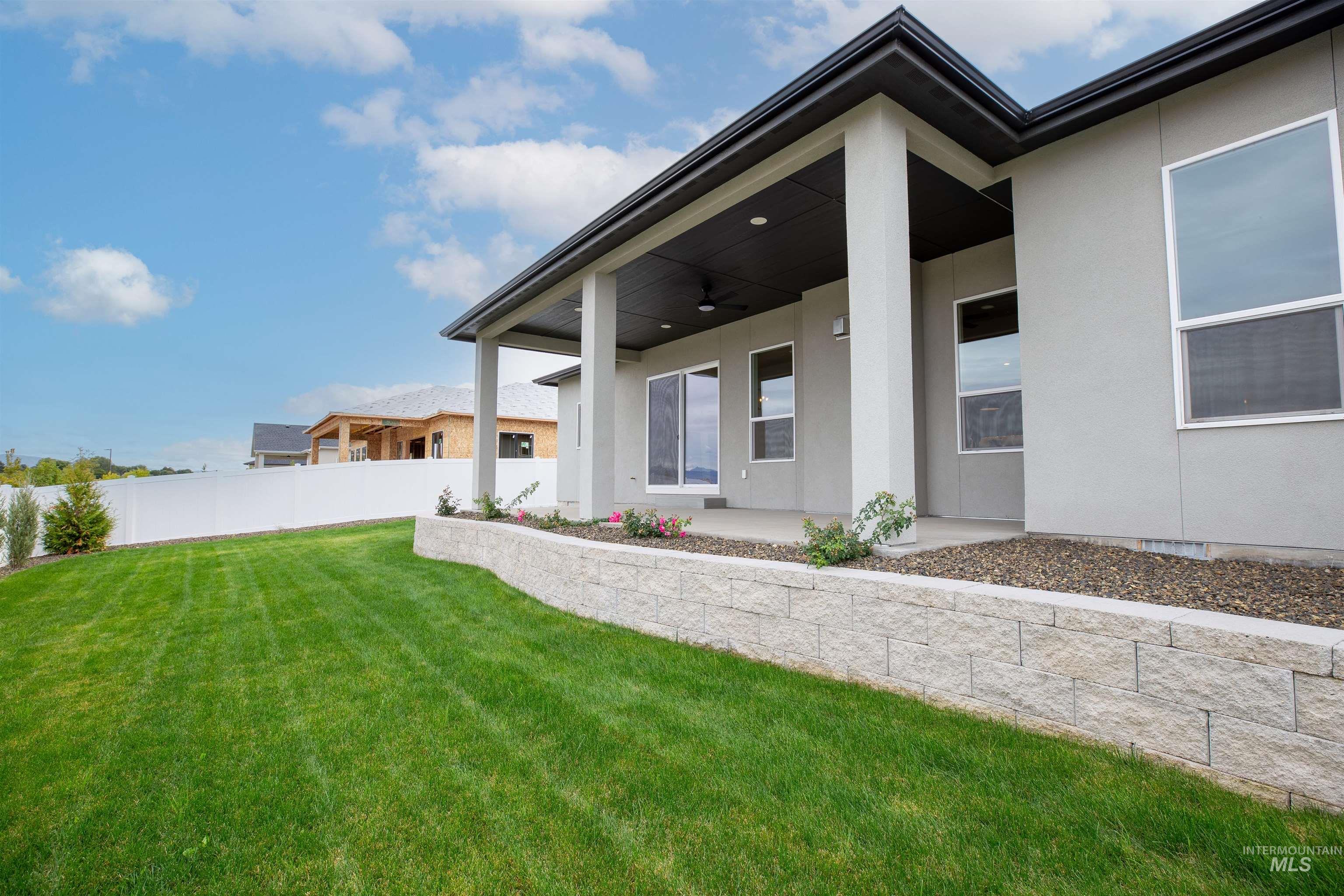 Meridian, Idaho, 83642, United States, 4 Bedrooms Bedrooms, ,3 BathroomsBathrooms,Residential,For Sale,1992156