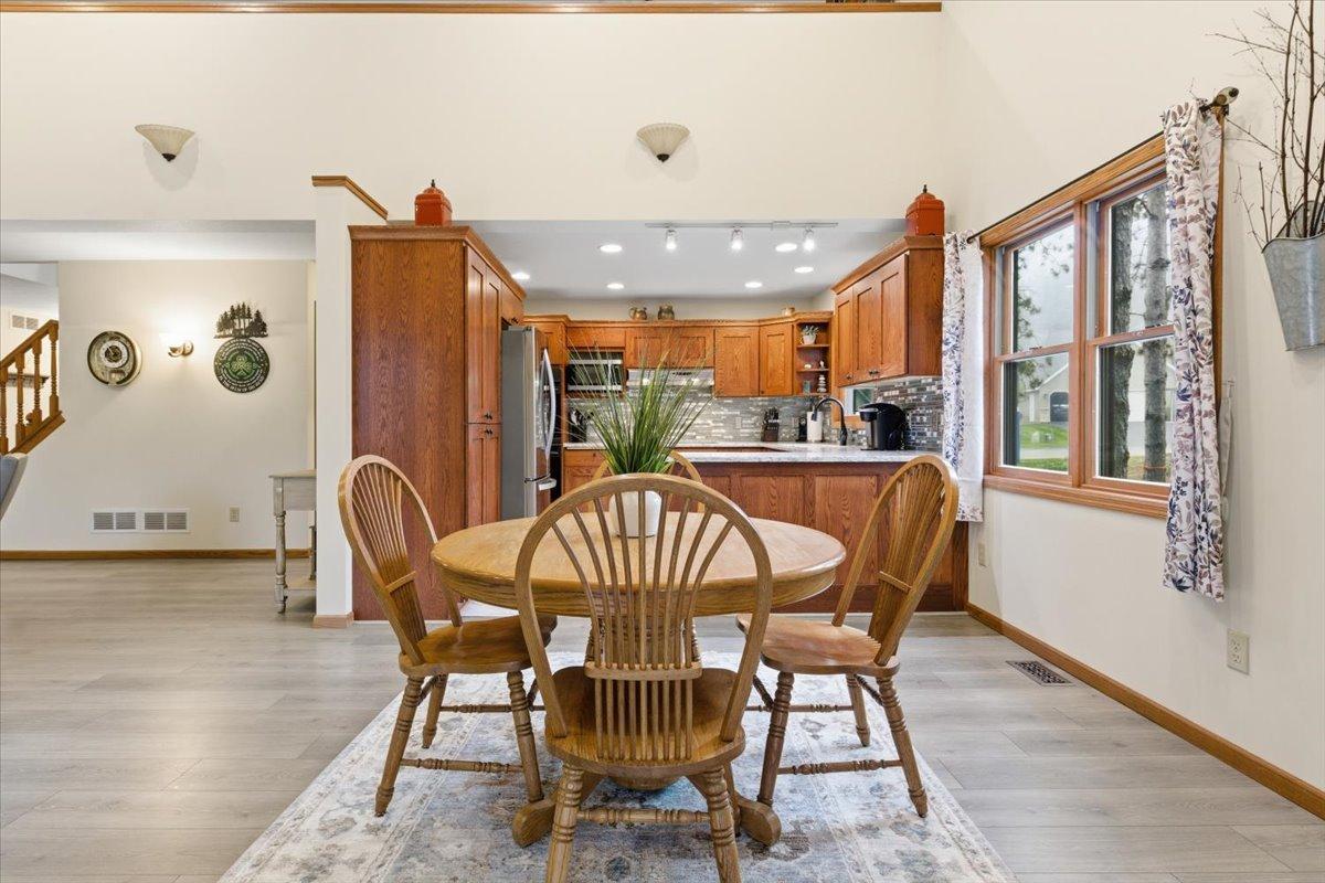 New Richmond, Wisconsin, 54017, United States, 4 Bedrooms Bedrooms, ,1 BathroomBathrooms,Residential,For Sale,1985079