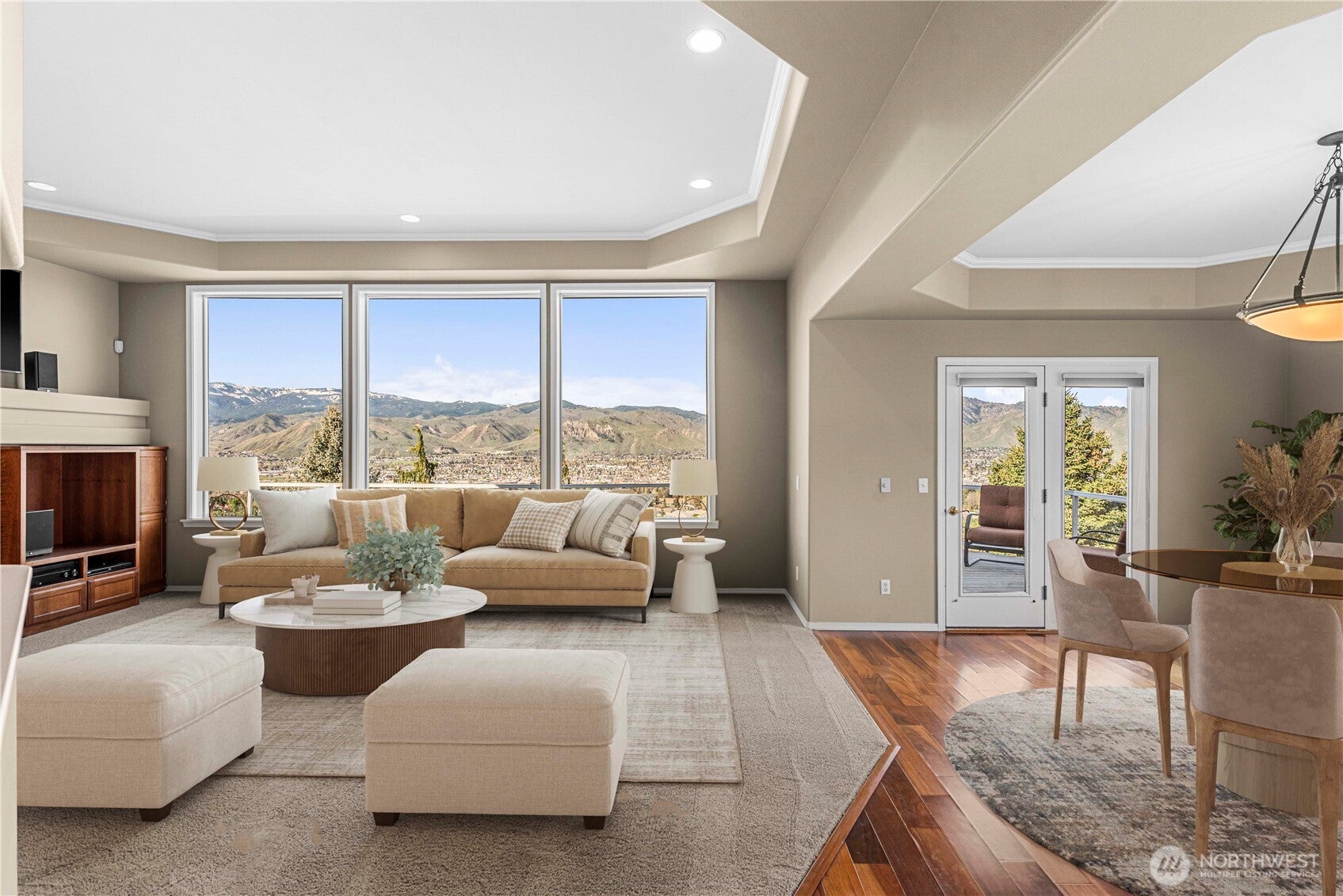 East Wenatchee, Washington, 98802, United States, 4 Bedrooms Bedrooms, ,3 BathroomsBathrooms,Residential,For Sale,1818465