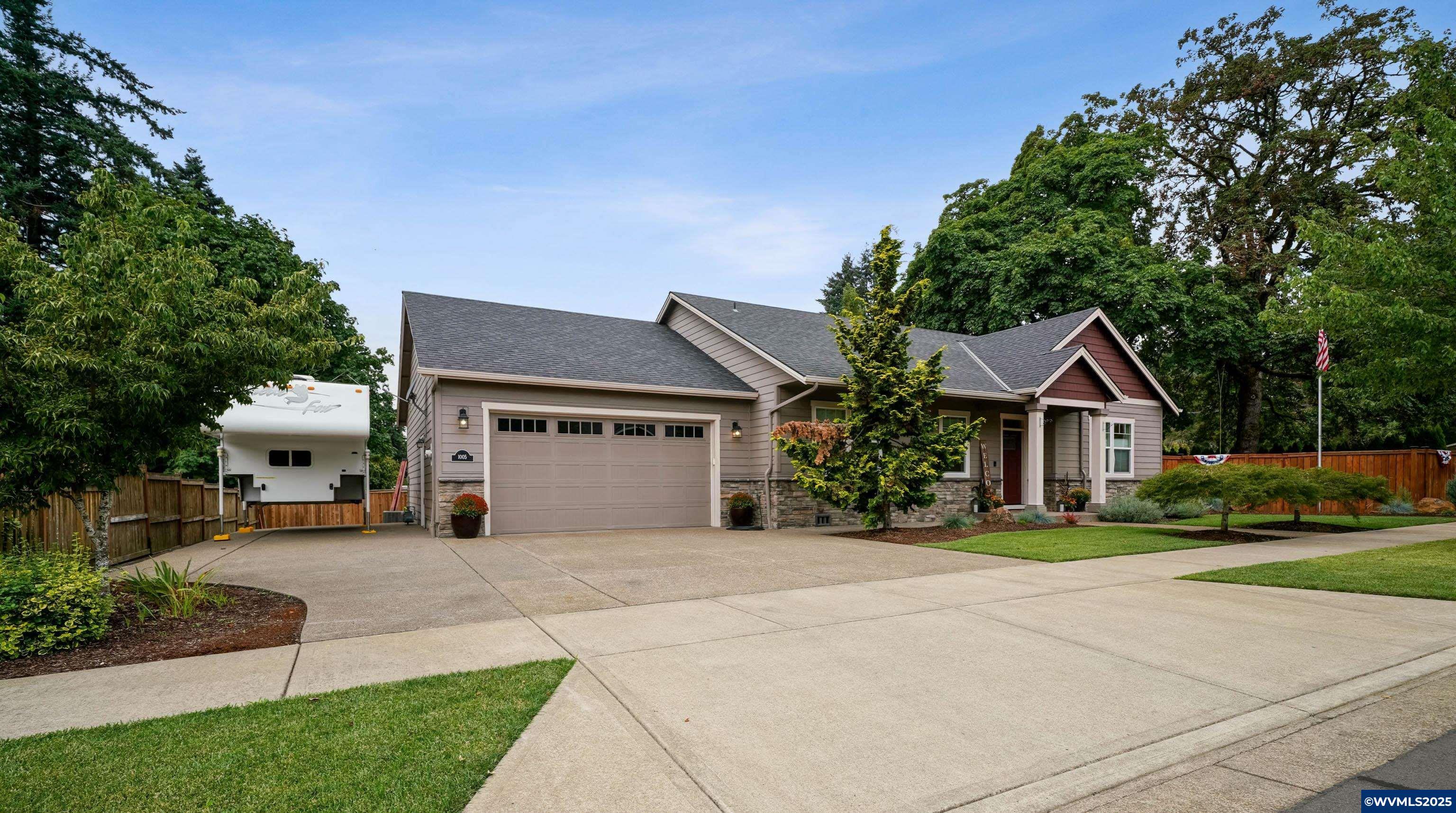 Stayton, Oregon, 97383, United States, 4 Bedrooms Bedrooms, ,2 BathroomsBathrooms,Residential,For Sale,1933214