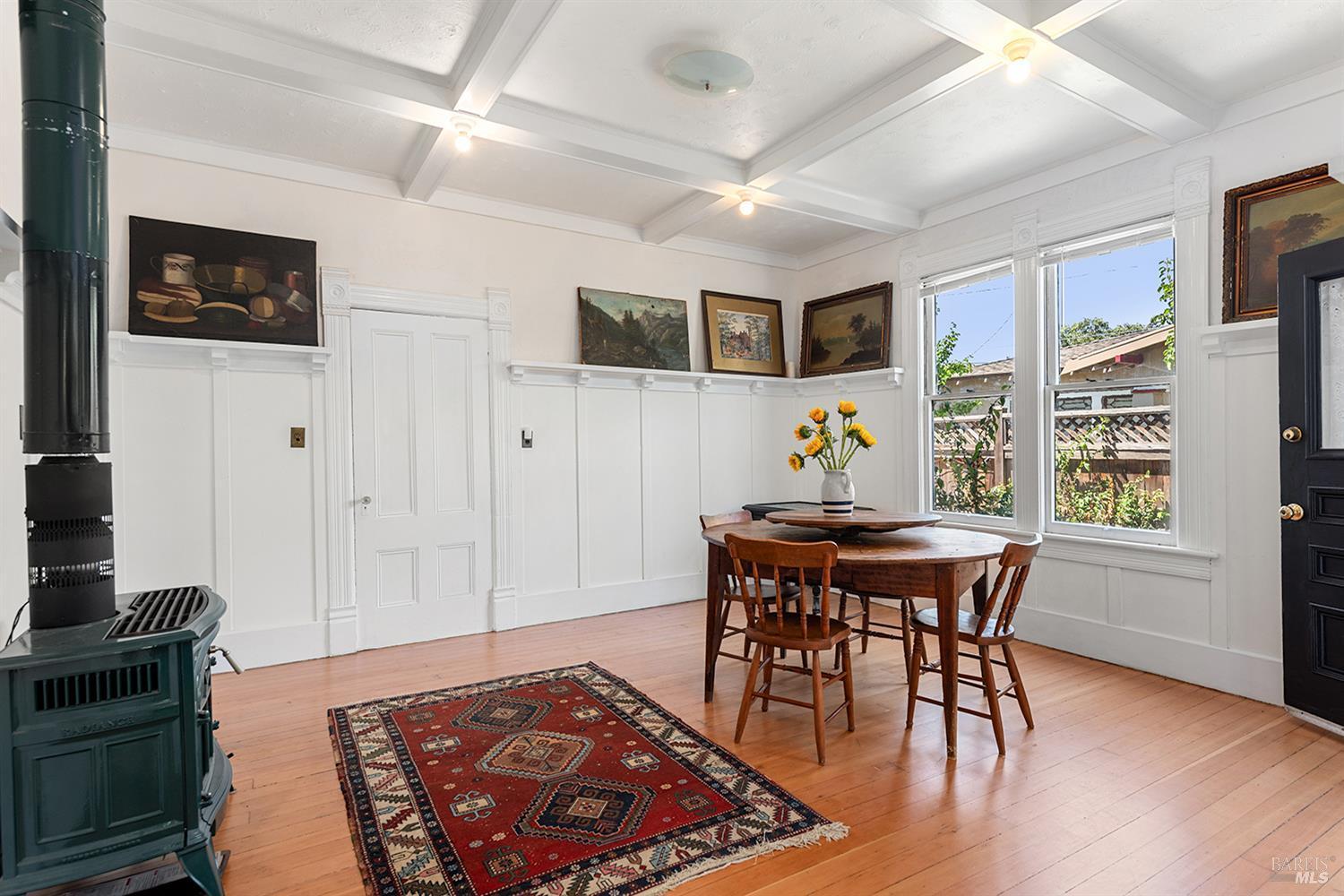 Santa Rosa, California, 95404, United States, 3 Bedrooms Bedrooms, ,3 BathroomsBathrooms,Residential,For Sale,1928881