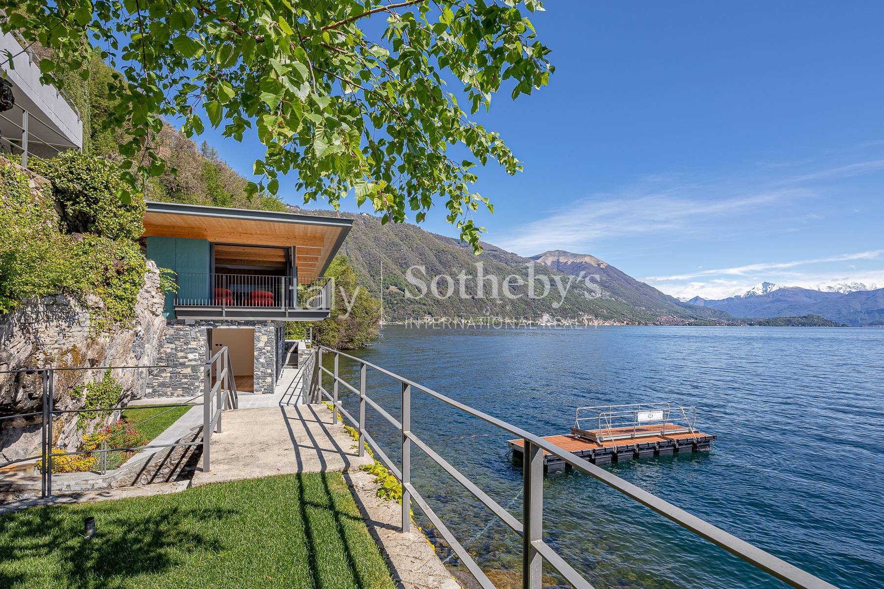  Incredible newly built villa with enchanting lake view - 物件實景