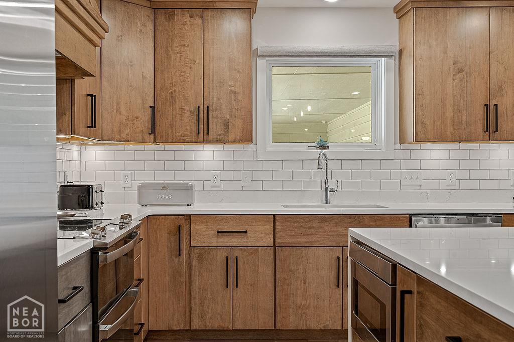 Jonesboro, Arkansas, 72404, United States, ,4 BathroomsBathrooms,Residential,For Sale,1982886