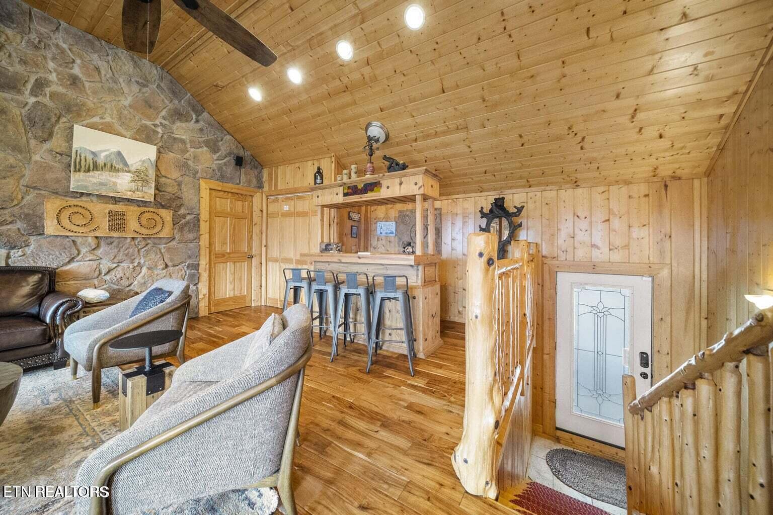 922 Scenic Tr, Gatlinburg, Tennessee, 37738, United States, 3 Bedrooms Bedrooms, ,3 BathroomsBathrooms,Residential,For Sale,922 Scenic Tr,1483117