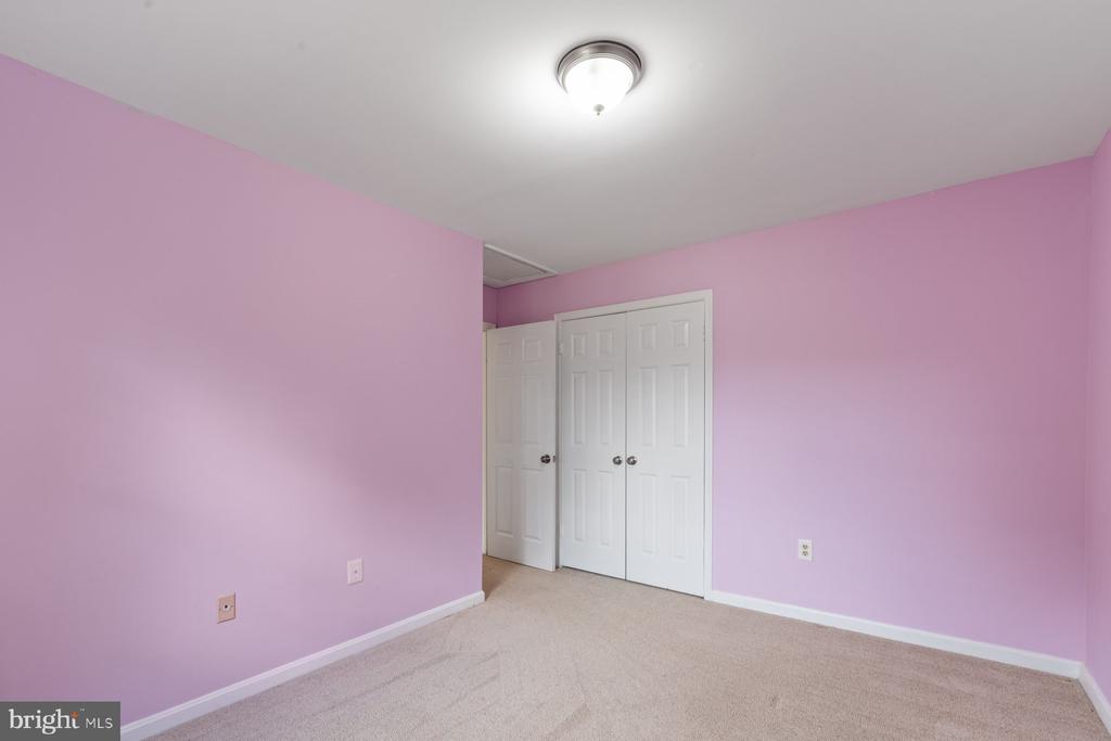 Rockville, Maryland, 20852, United States, 4 Bedrooms Bedrooms, ,4 BathroomsBathrooms,Residential,For Sale,1916260