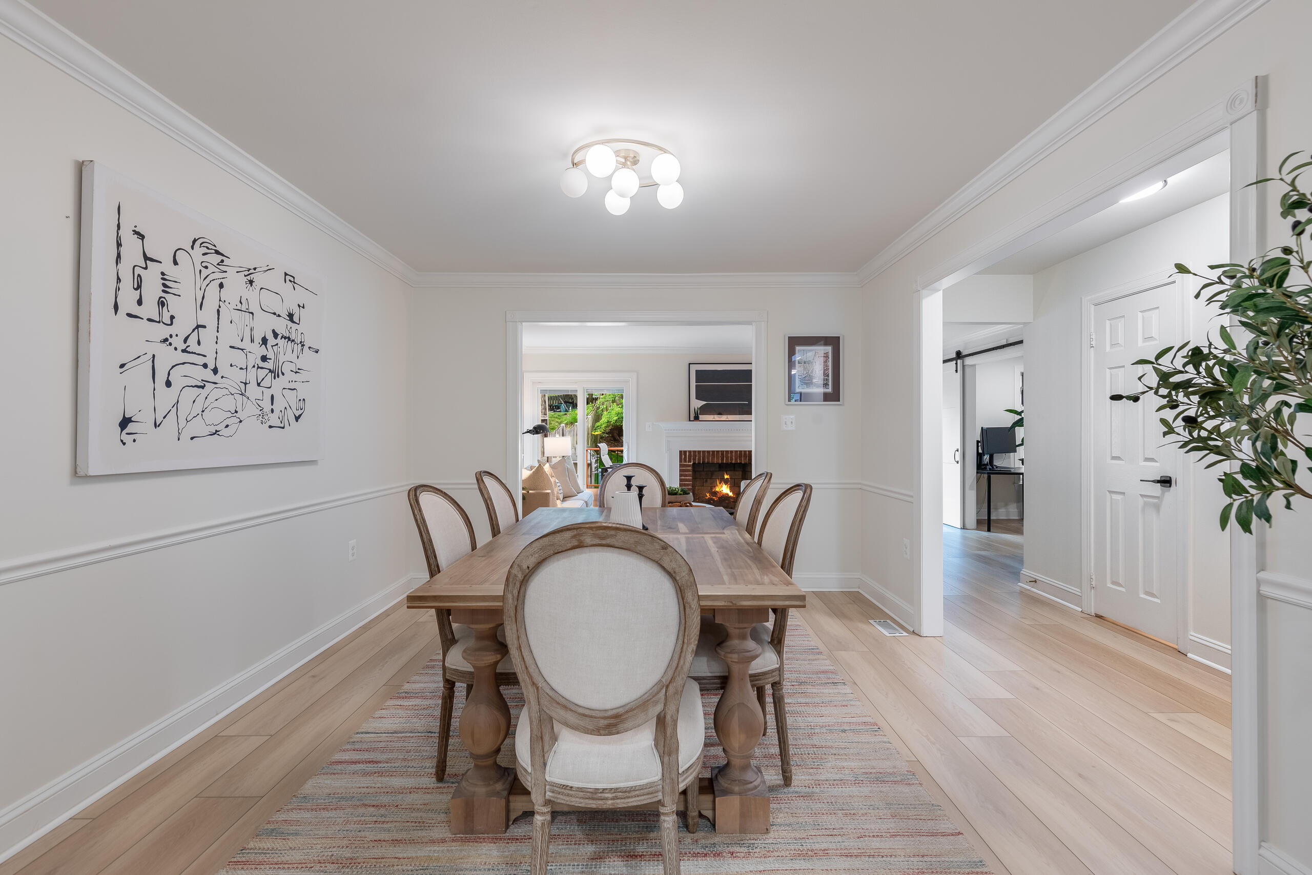 215 Andover Court Northeast, Leesburg, VA 20176 - 物件實景