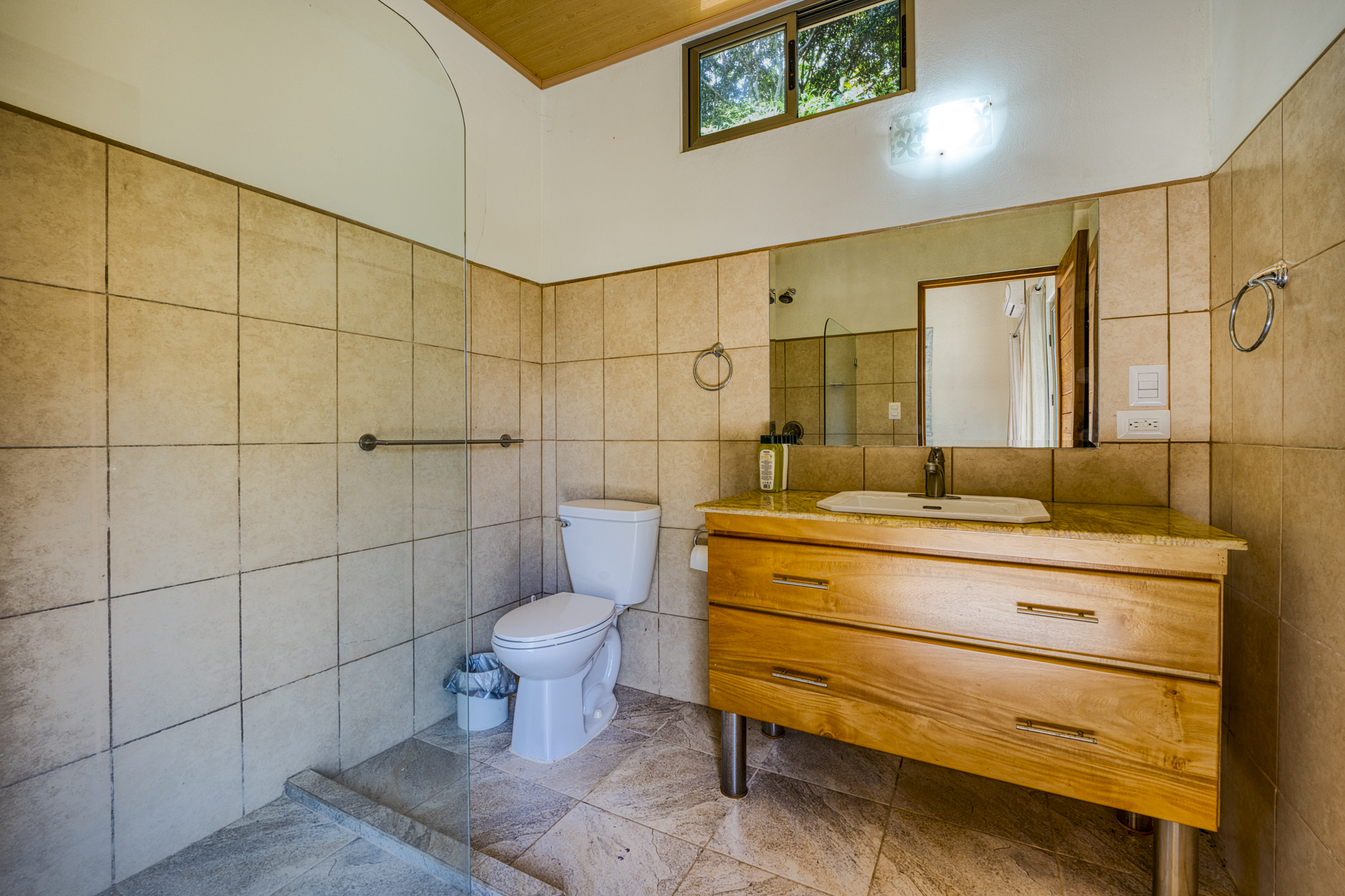 Dominical, Puntarenas, CR, 3 Bedrooms Bedrooms, ,3 BathroomsBathrooms,Residential,For Sale,1759827