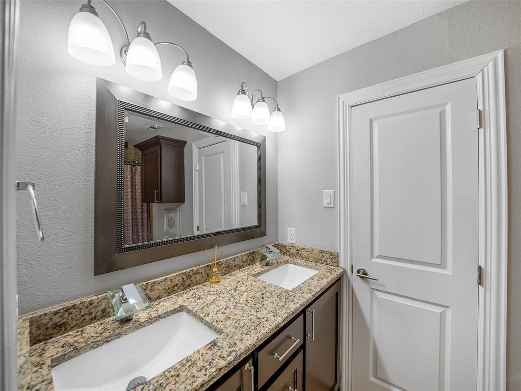 Dallas, Texas, 75229, United States, 3 Bedrooms Bedrooms, ,3 BathroomsBathrooms,Residential,For Sale,1912559