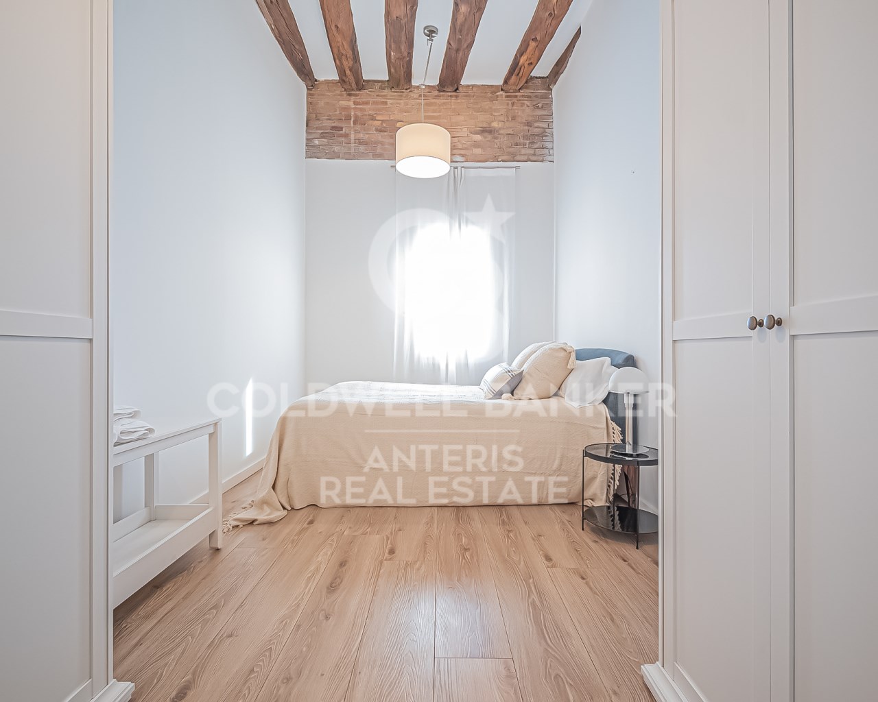 Barcelona, Catalonia, ES, 3 Bedrooms Bedrooms, ,2 BathroomsBathrooms,Residential,For Sale,1827864