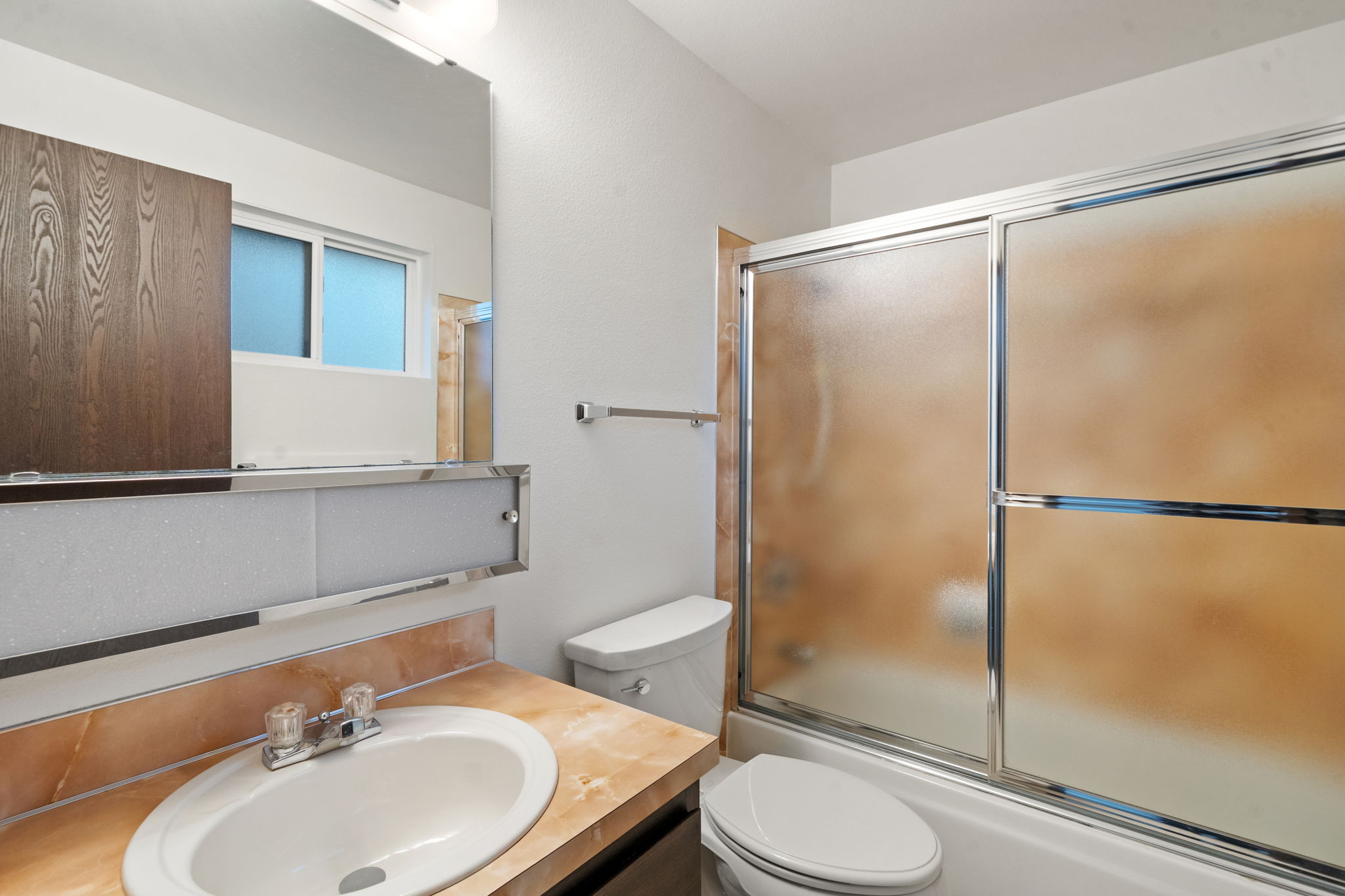  7838 NE 146th St, Kenmore, WA 98028 - 物件實景
