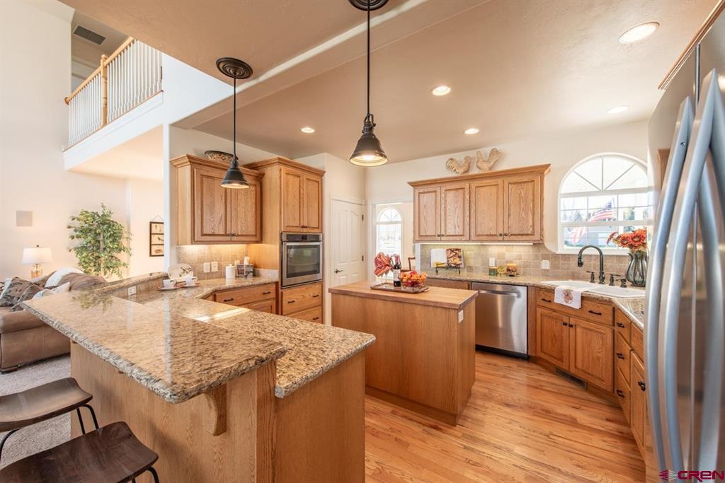 Montrose, Colorado, 81403, United States, 4 Bedrooms Bedrooms, ,4 BathroomsBathrooms,Residential,For Sale,1994276