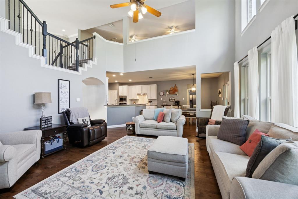 Rockwall, Texas, 75087, United States, 5 Bedrooms Bedrooms, ,4 BathroomsBathrooms,Residential,For Sale,1924975