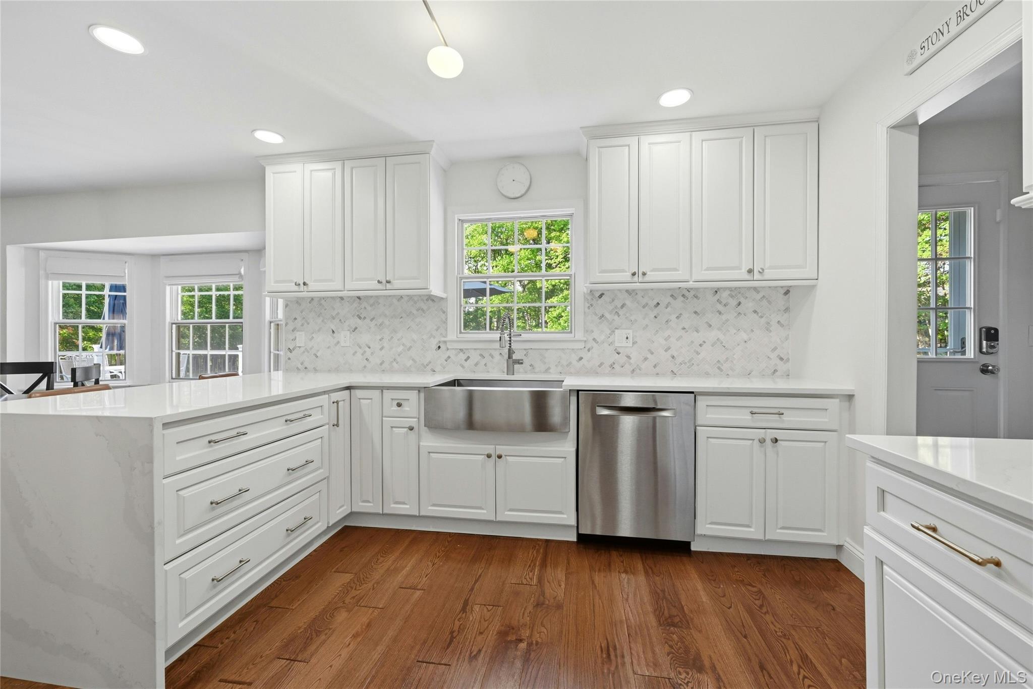 19 Quaker Hill Road, Stony Brook, NY, 11790 - 物件實景