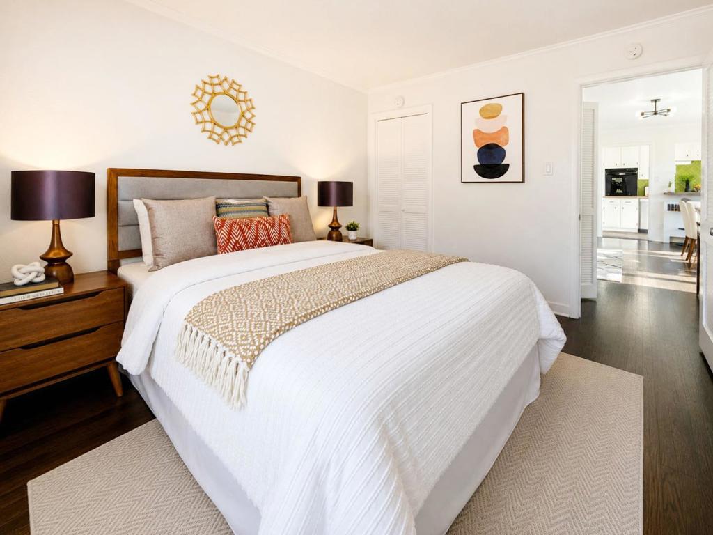 San Mateo, California, 94401, United States, 2 Bedrooms Bedrooms, ,1 BathroomBathrooms,Residential,For Sale,2049051