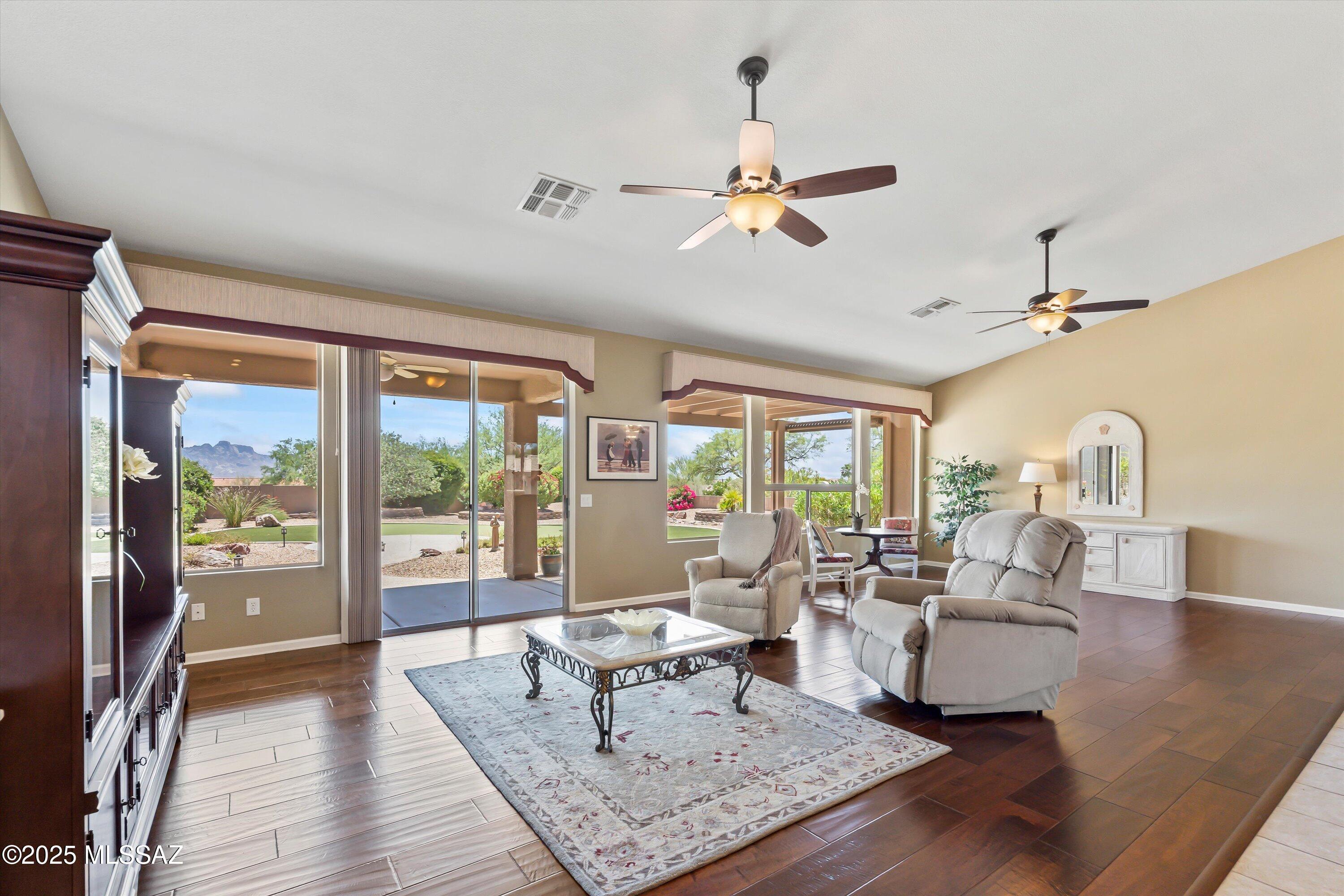 Tucson, Arizona, 85739, United States, 2 Bedrooms Bedrooms, ,2 BathroomsBathrooms,Residential,For Sale,1857357