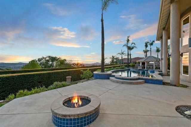 El Cajon, California, 92019, United States, 4 Bedrooms Bedrooms, ,4 BathroomsBathrooms,Residential,For Sale,1996445