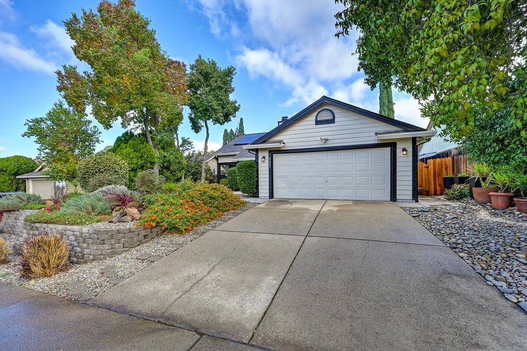 Rocklin, California, 95765, United States, 3 Bedrooms Bedrooms, ,2 BathroomsBathrooms,Residential,For Sale,1988988