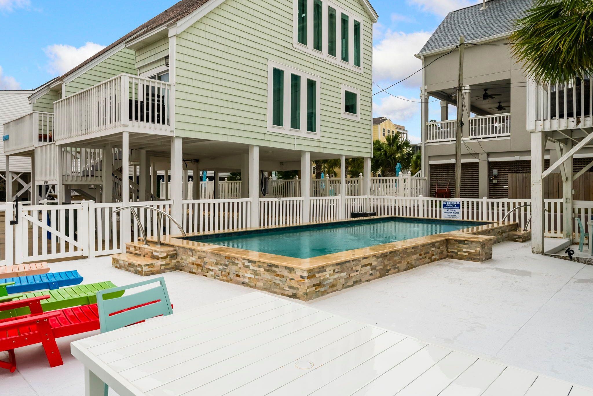 North Myrtle Beach, South Carolina, 29582, United States, 6 Bedrooms Bedrooms, ,4 BathroomsBathrooms,Residential,For Sale,2034176