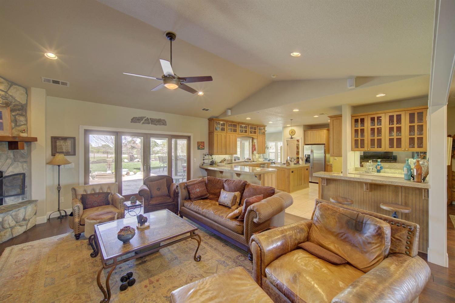 Auburn, California, 95603, United States, 3 Bedrooms Bedrooms, ,3 BathroomsBathrooms,Residential,For Sale,1976259