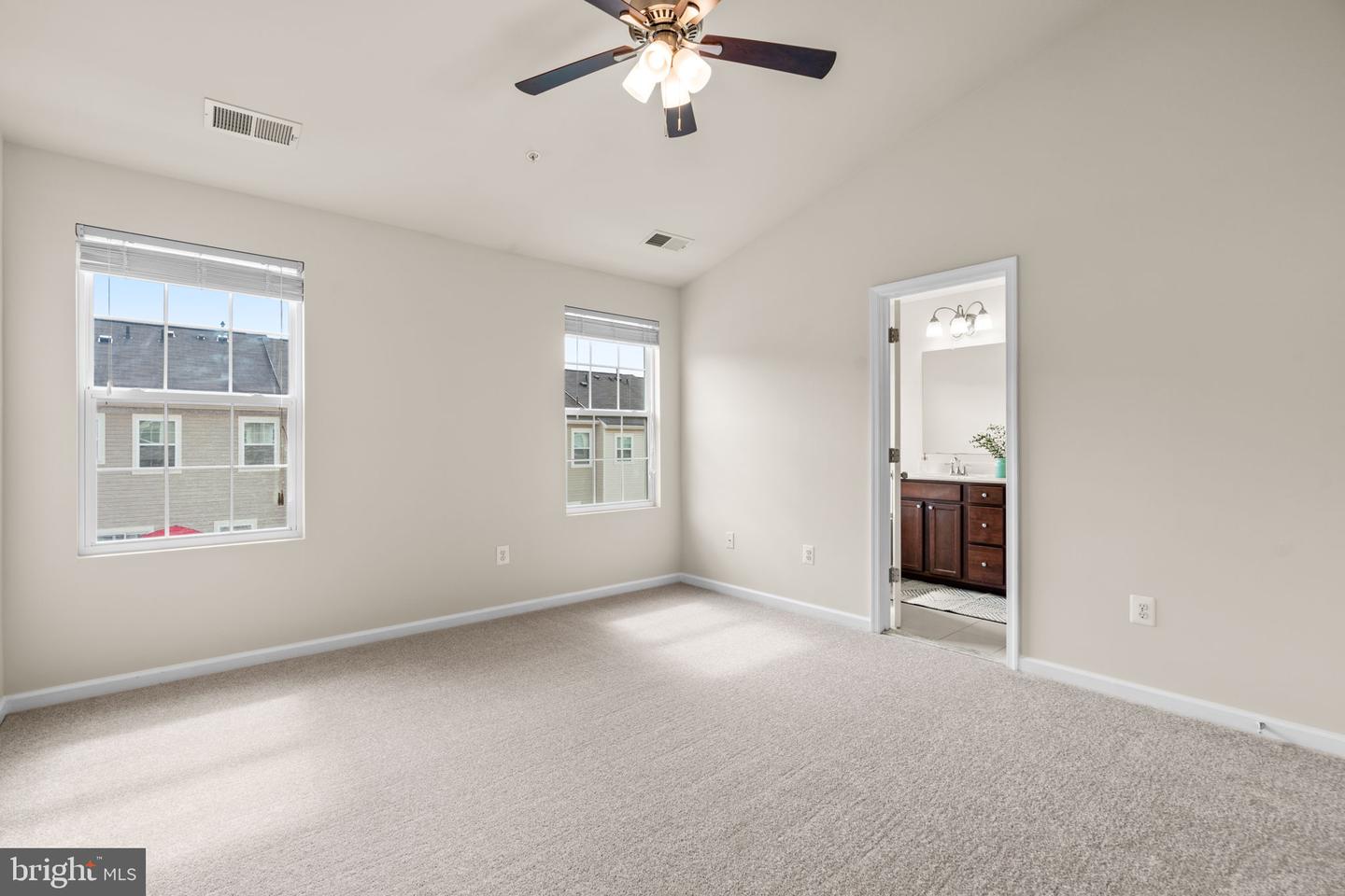 Elkridge, Maryland, 21075, United States, 4 Bedrooms Bedrooms, ,4 BathroomsBathrooms,Residential,For Sale,1940277