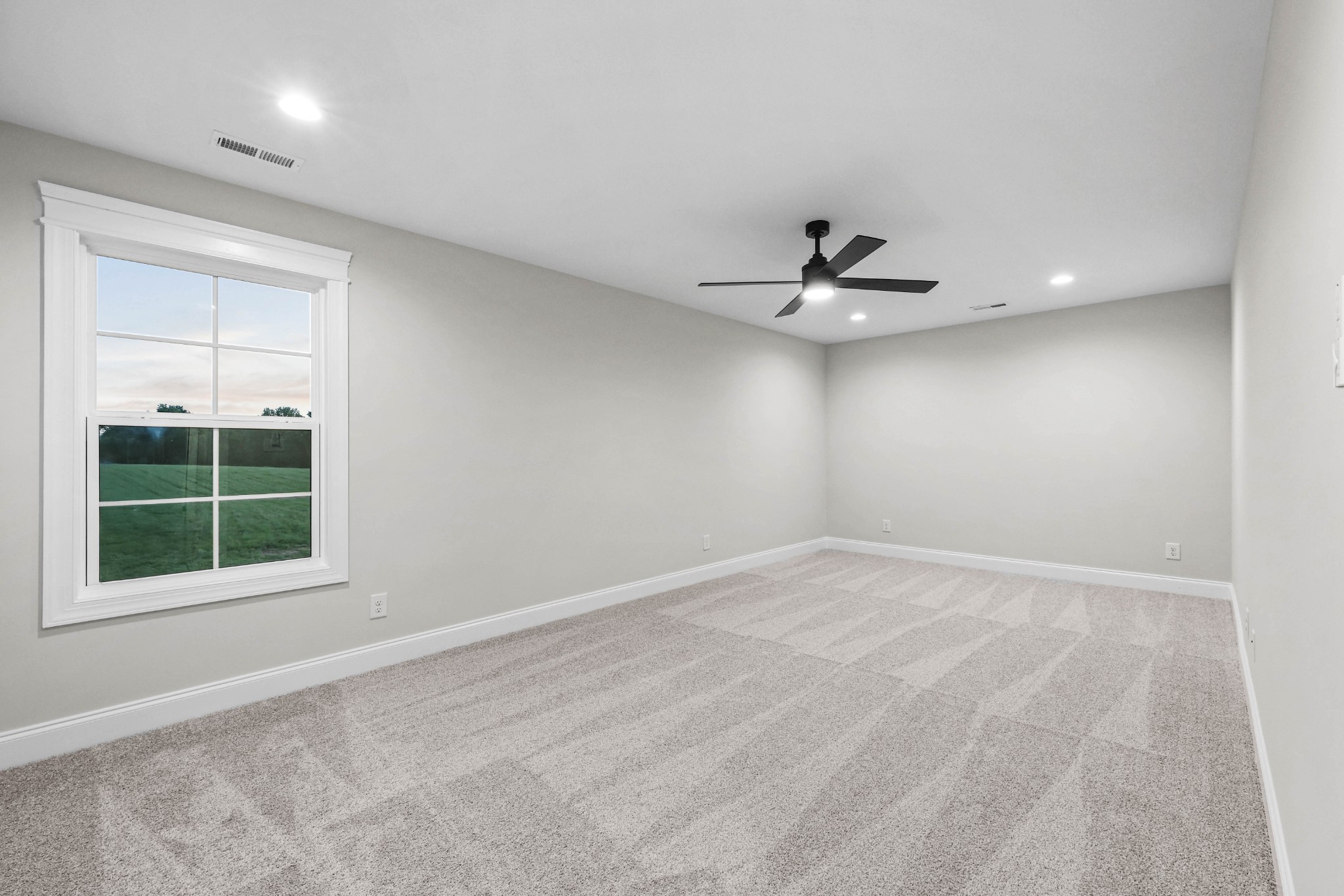 Adams, Tennessee, 37010, United States, 4 Bedrooms Bedrooms, ,4 BathroomsBathrooms,Residential,For Sale,1904806