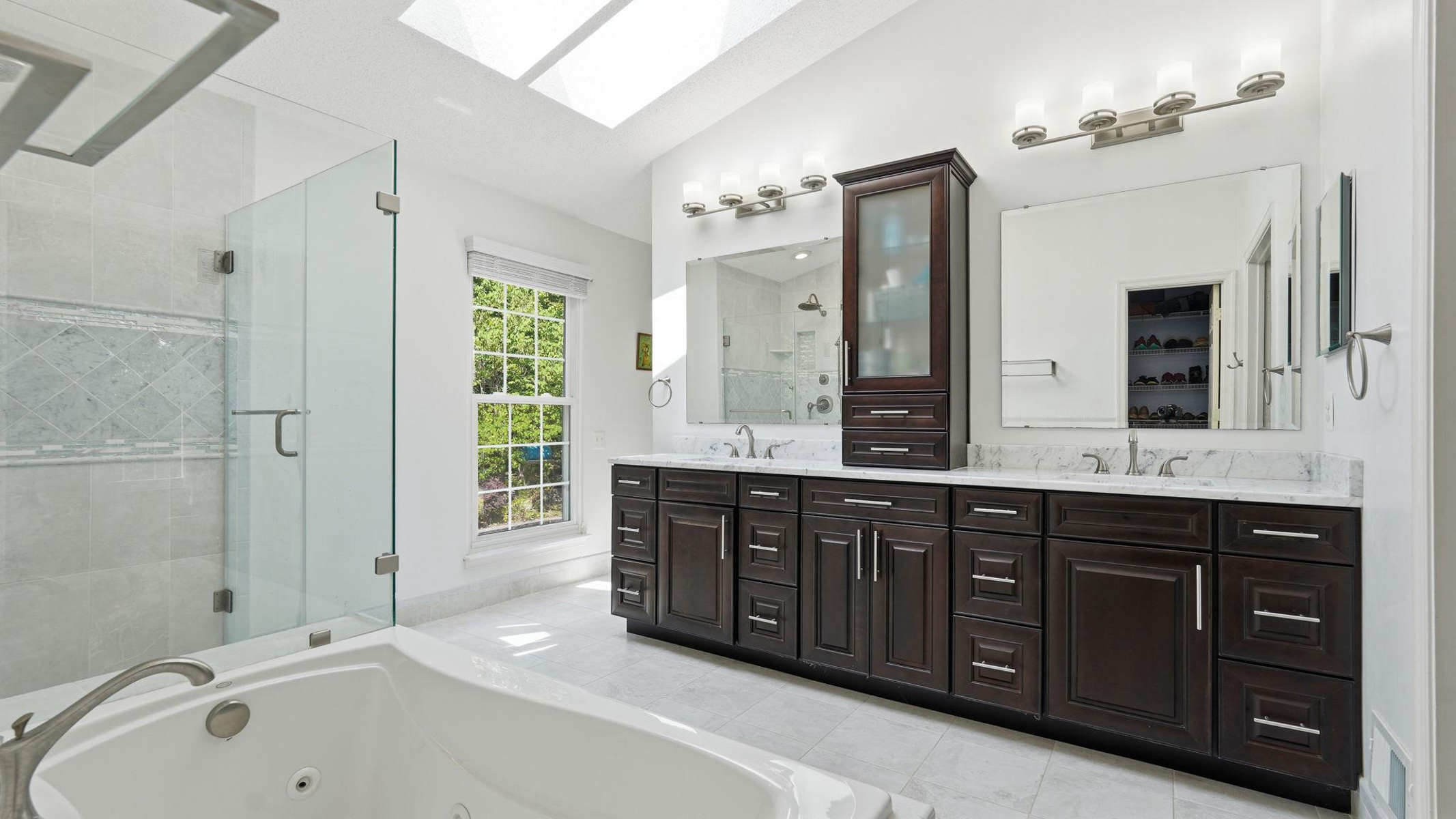 13176 Oak Farm Drive, Woodbridge, VA, 22192 - 物件實景