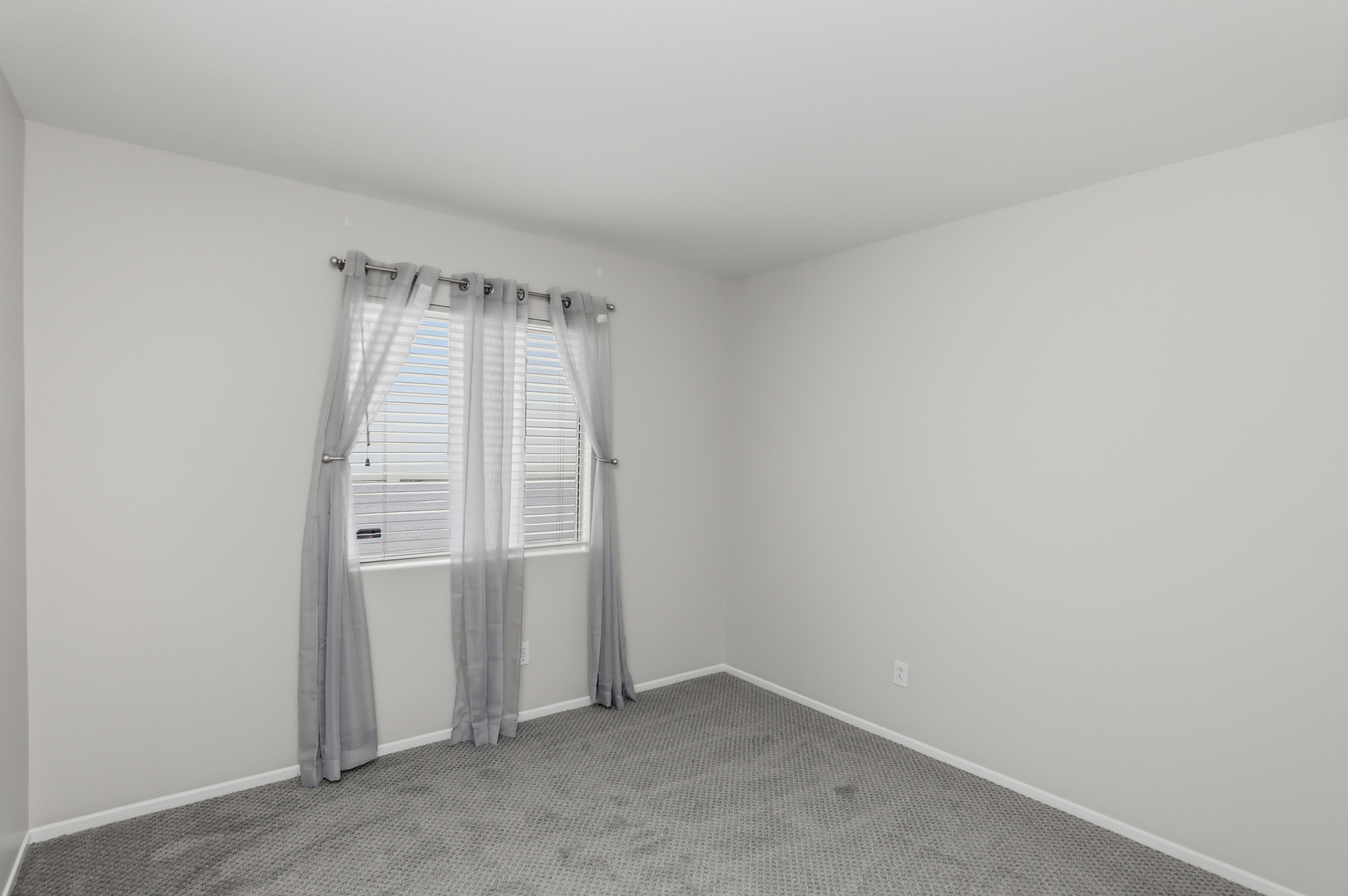  3027 Geranium Way, Corona, CA 92881 - 物件實景