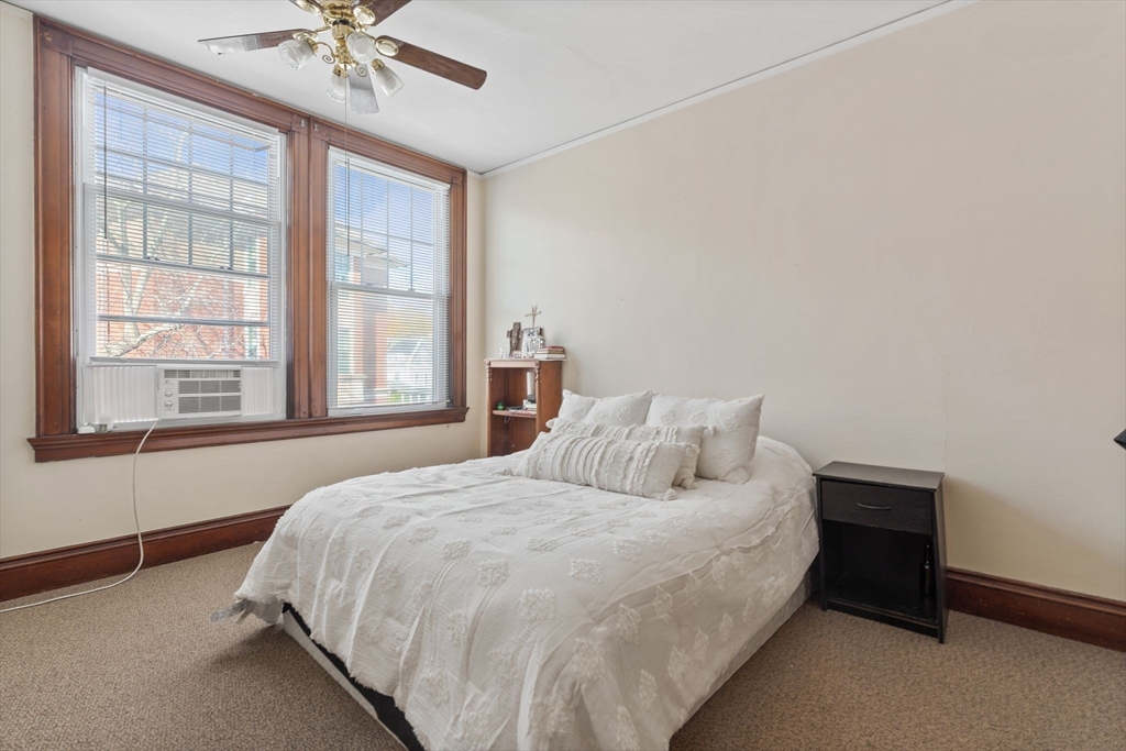 Worcester, Massachusetts, 01610, United States, 17 Bedrooms Bedrooms, ,4 BathroomsBathrooms,Residential,For Sale,1994220