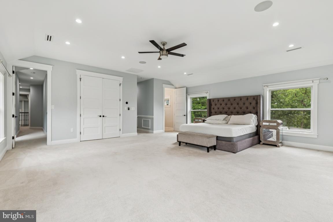 Alexandria, Virginia, 22312, United States, 7 Bedrooms Bedrooms, ,8 BathroomsBathrooms,Residential,For Sale,1904380