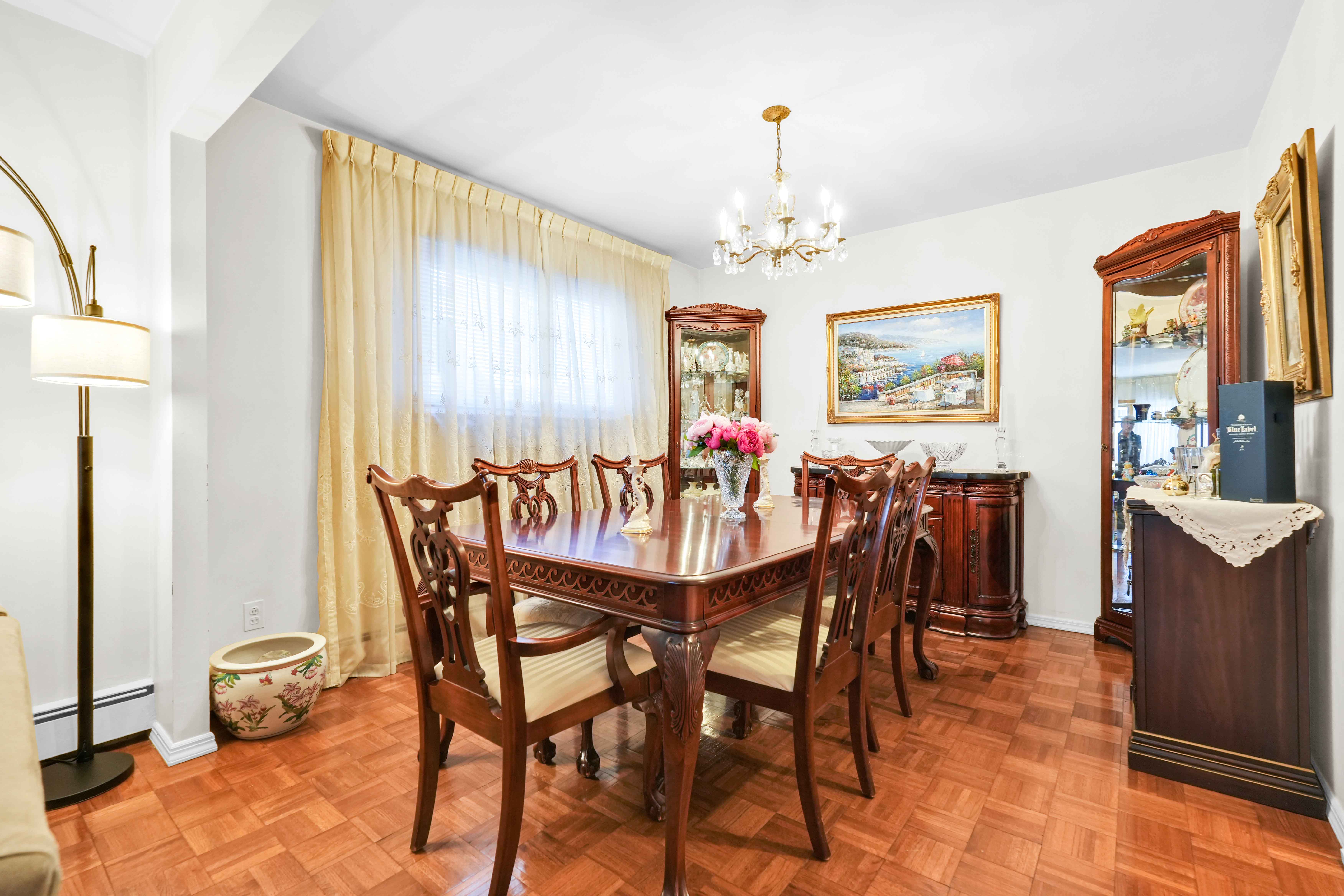  115-33 10th Avenue, College Point, NY, 11356 - 物件實景