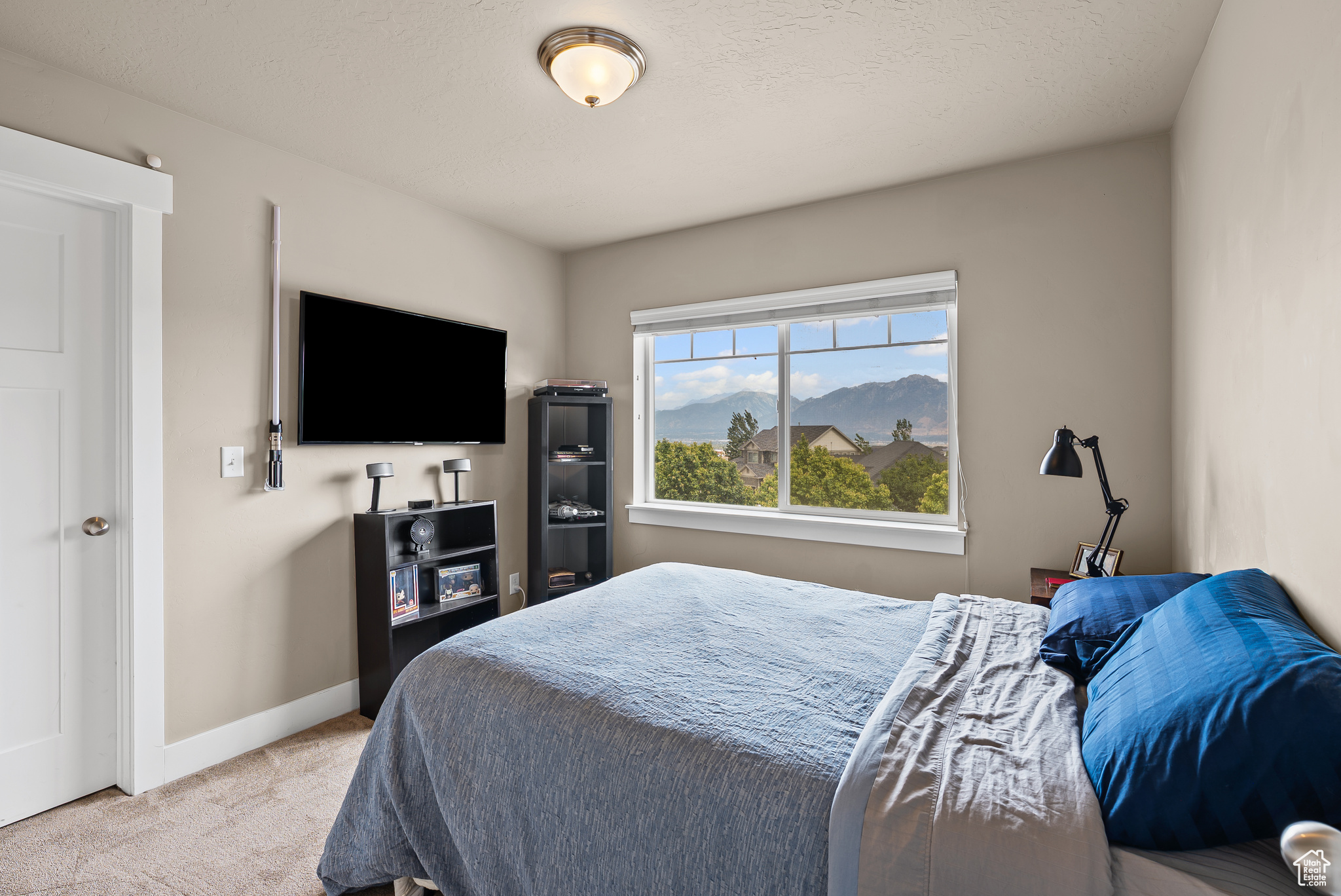 Herriman, Utah, 84096, United States, 4 Bedrooms Bedrooms, ,4 BathroomsBathrooms,Residential,For Sale,1949819