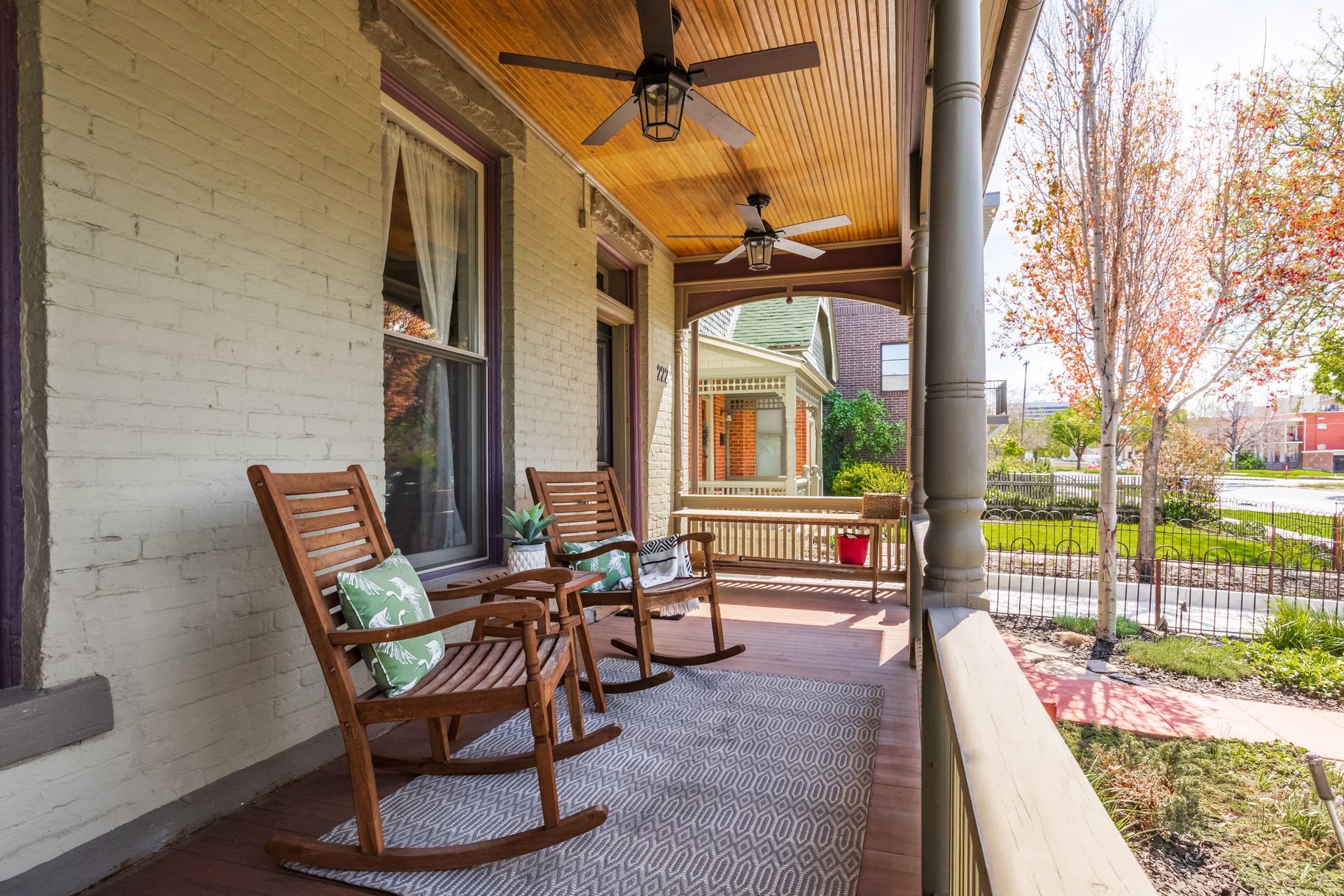  Historic 2-Story in Vibrant Marmalade - 物件實景