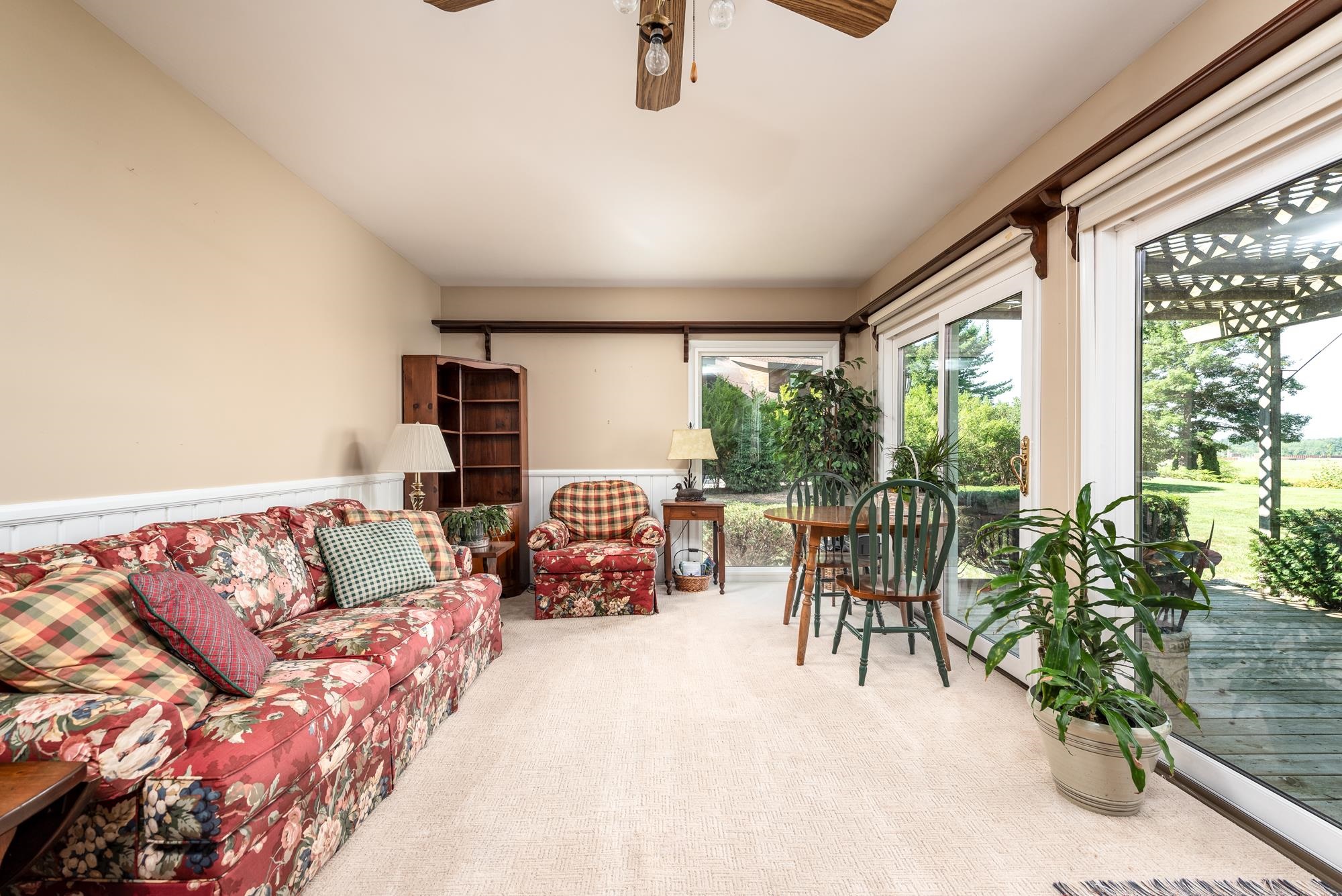 Sanford, Michigan, 48657, United States, 3 Bedrooms Bedrooms, ,3 BathroomsBathrooms,Residential,For Sale,1873518